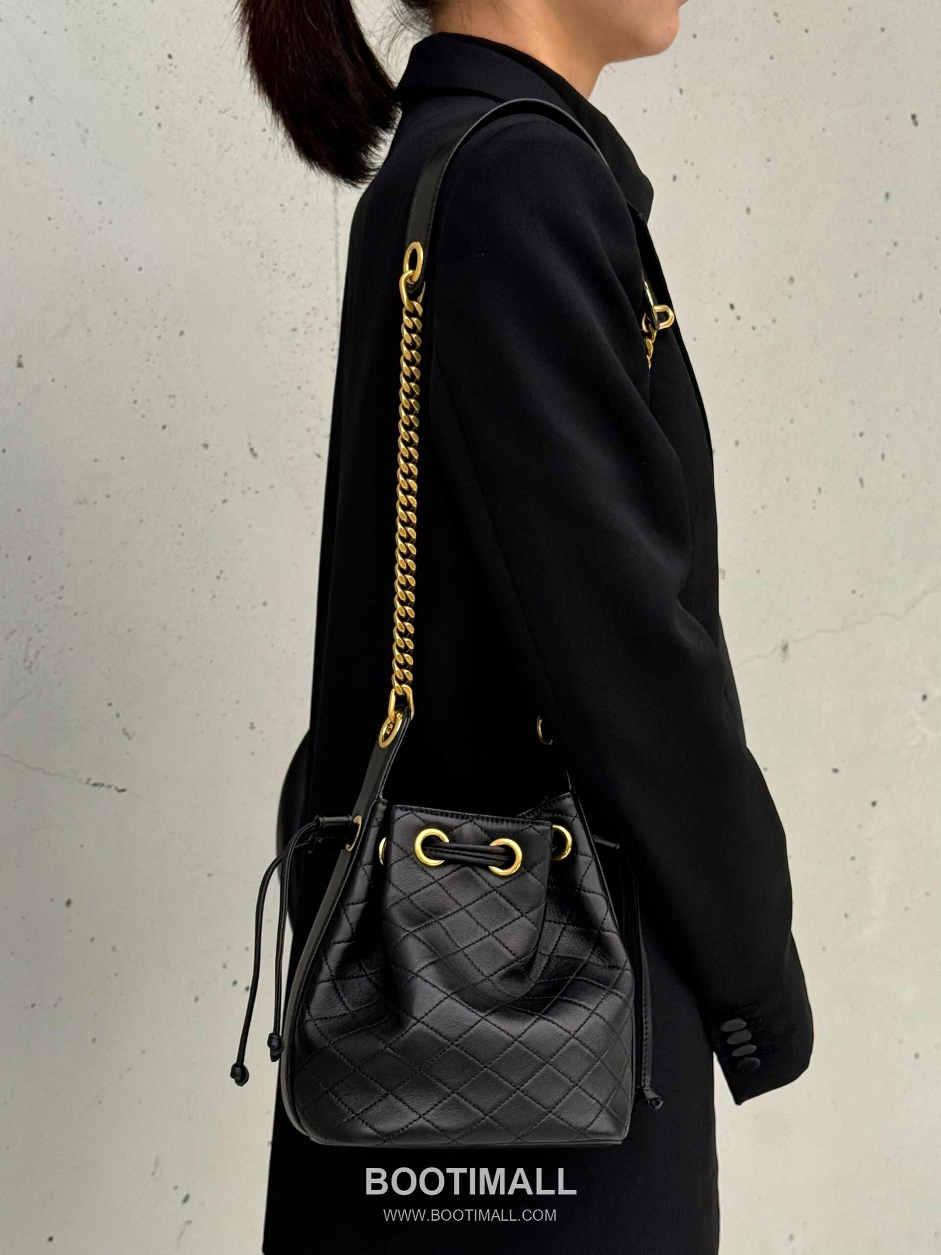 Saint Laurent Mini Quilted Lambskin Bucket Bag 840886168880 생로랑 미니 퀼팅 램스킨 버킷백 25cm 2