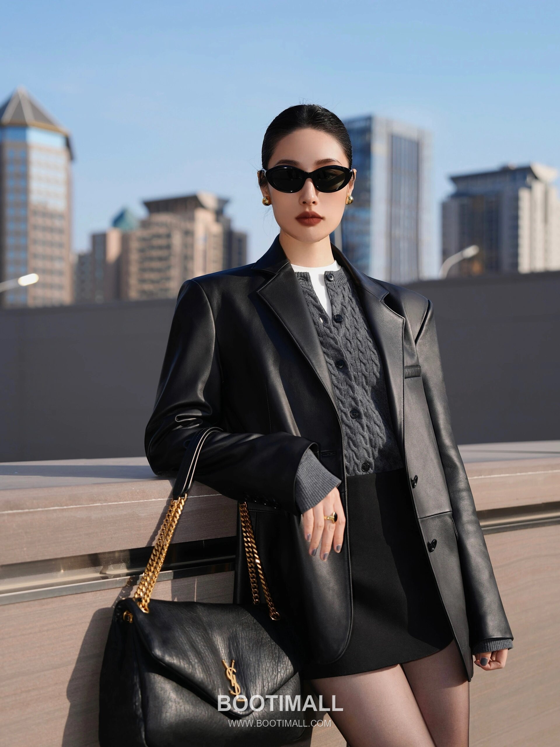 Saint Laurent Calypso Lambskin Chain Shoulder Bag 7773991680980 생로랑 칼립소 램스킨 체인 숄더백 28cm 24