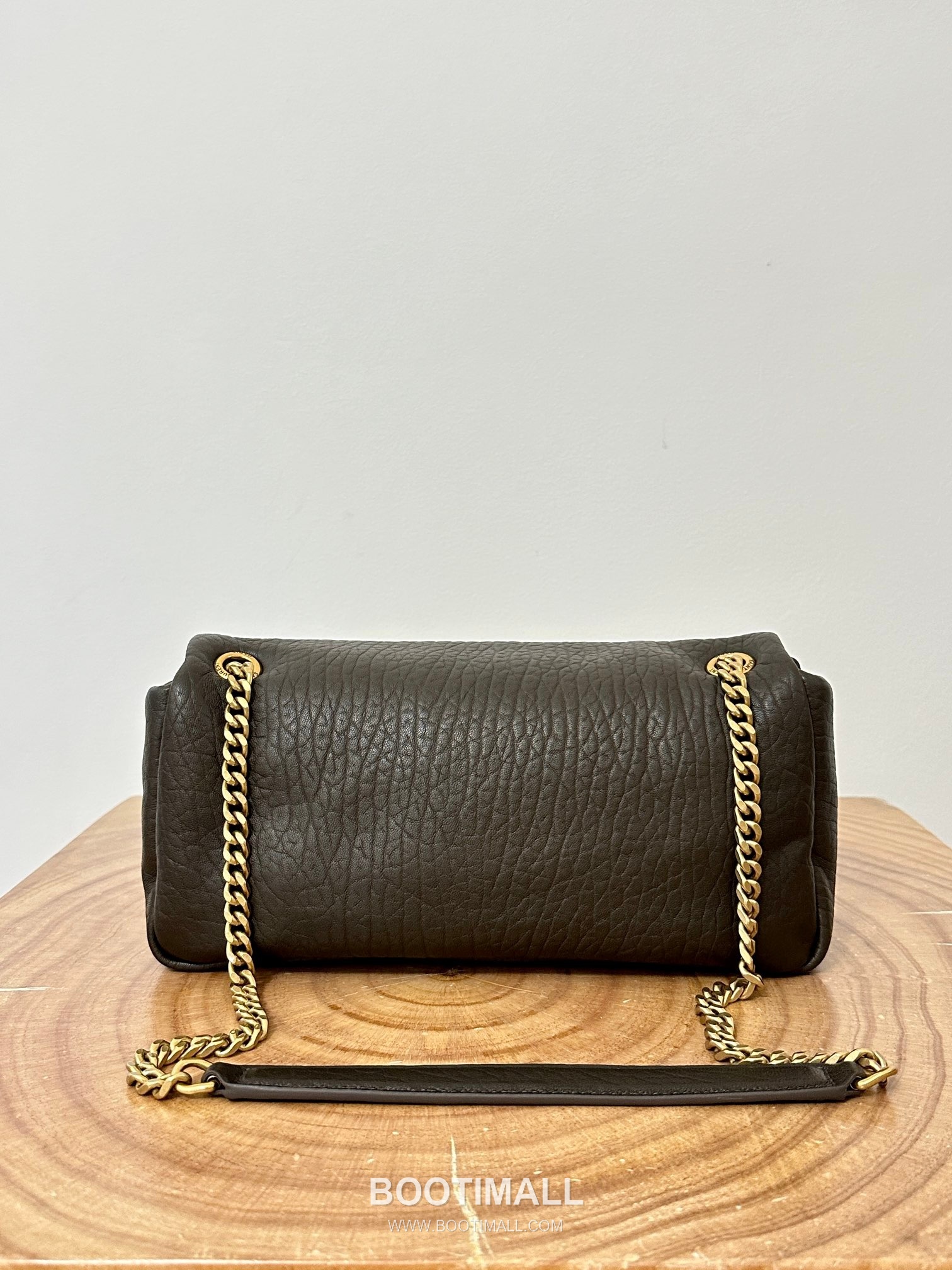 Saint Laurent Calypso Grain Lambskin Chain Shoulder Bag 7341531680880 생로랑 칼립소 그레인 램스킨 체인 숄더백 26cm 9
