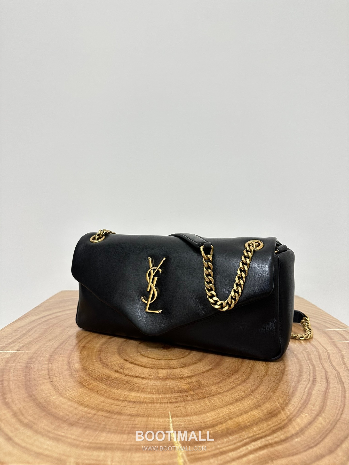 Saint Laurent Calypso Lambskin Chain Shoulder Bag 7341531680880 생로랑 칼립소 램스킨 체인 숄더백 26cm 6