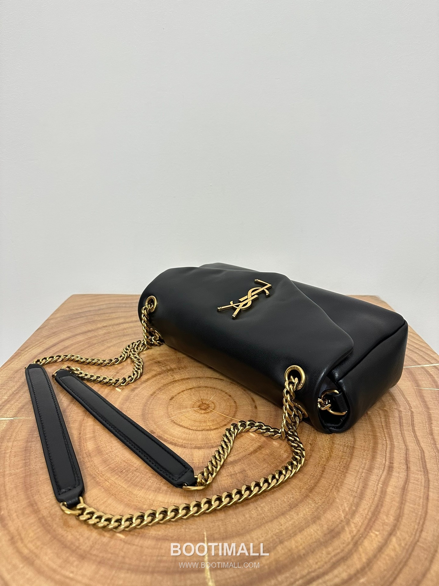 Saint Laurent Calypso Lambskin Chain Shoulder Bag 7341531680880 생로랑 칼립소 램스킨 체인 숄더백 26cm 11