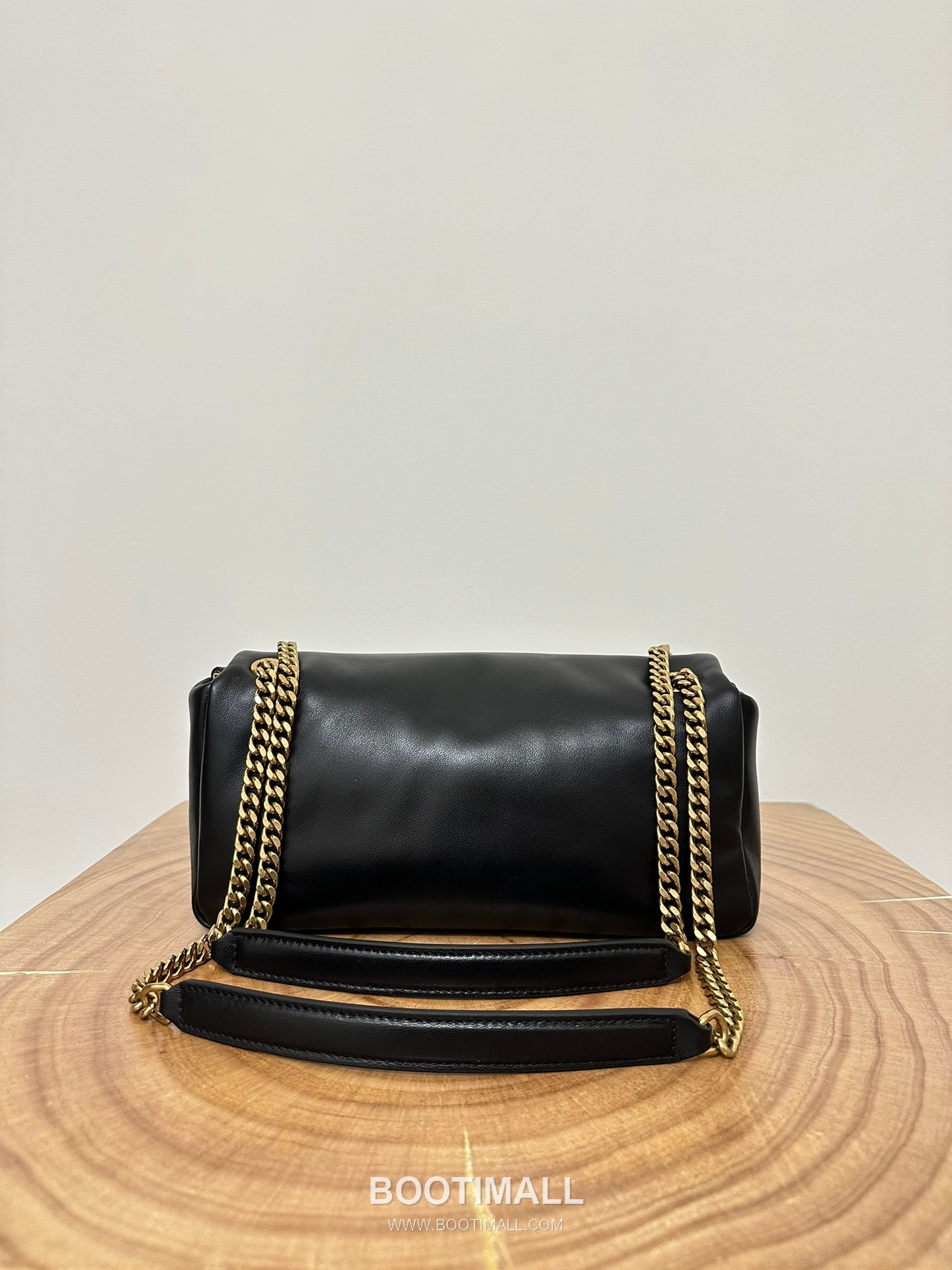 Saint Laurent Calypso Lambskin Chain Shoulder Bag 7341531680880 생로랑 칼립소 램스킨 체인 숄더백 26cm 13