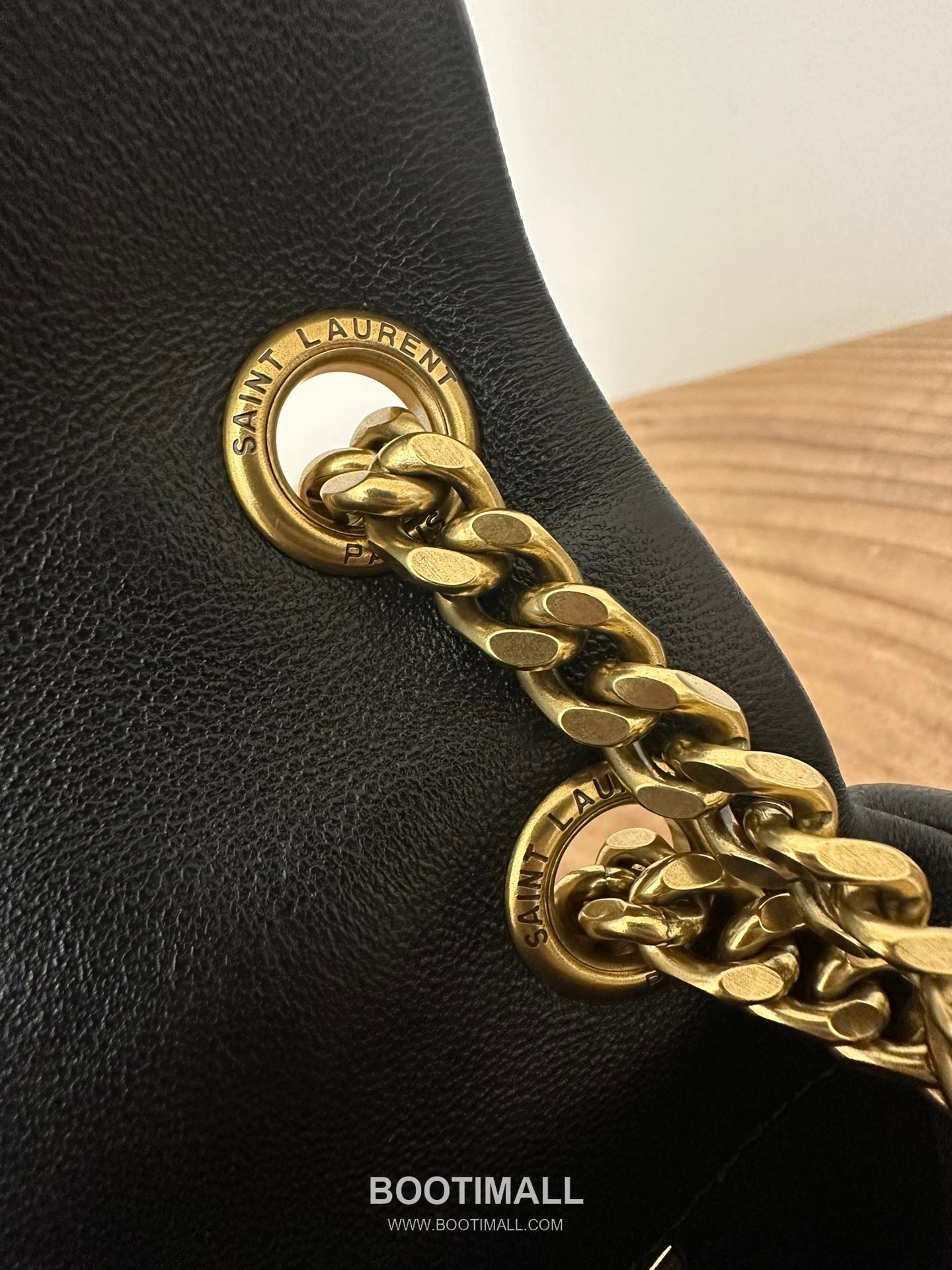 Saint Laurent Calypso Lambskin Chain Shoulder Bag 7341531680880 생로랑 칼립소 램스킨 체인 숄더백 26cm 8