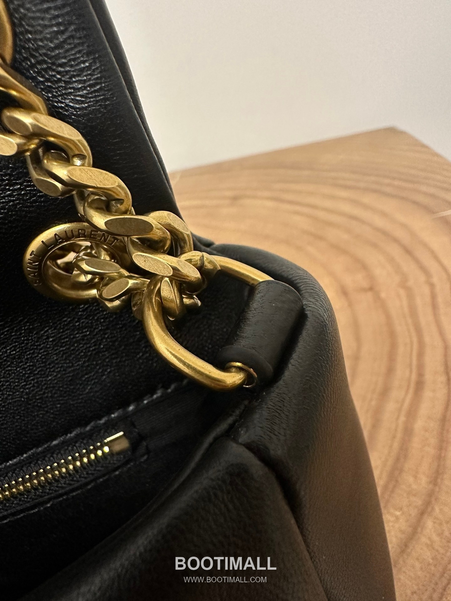 Saint Laurent Calypso Lambskin Chain Shoulder Bag 7341531680880 생로랑 칼립소 램스킨 체인 숄더백 26cm 12