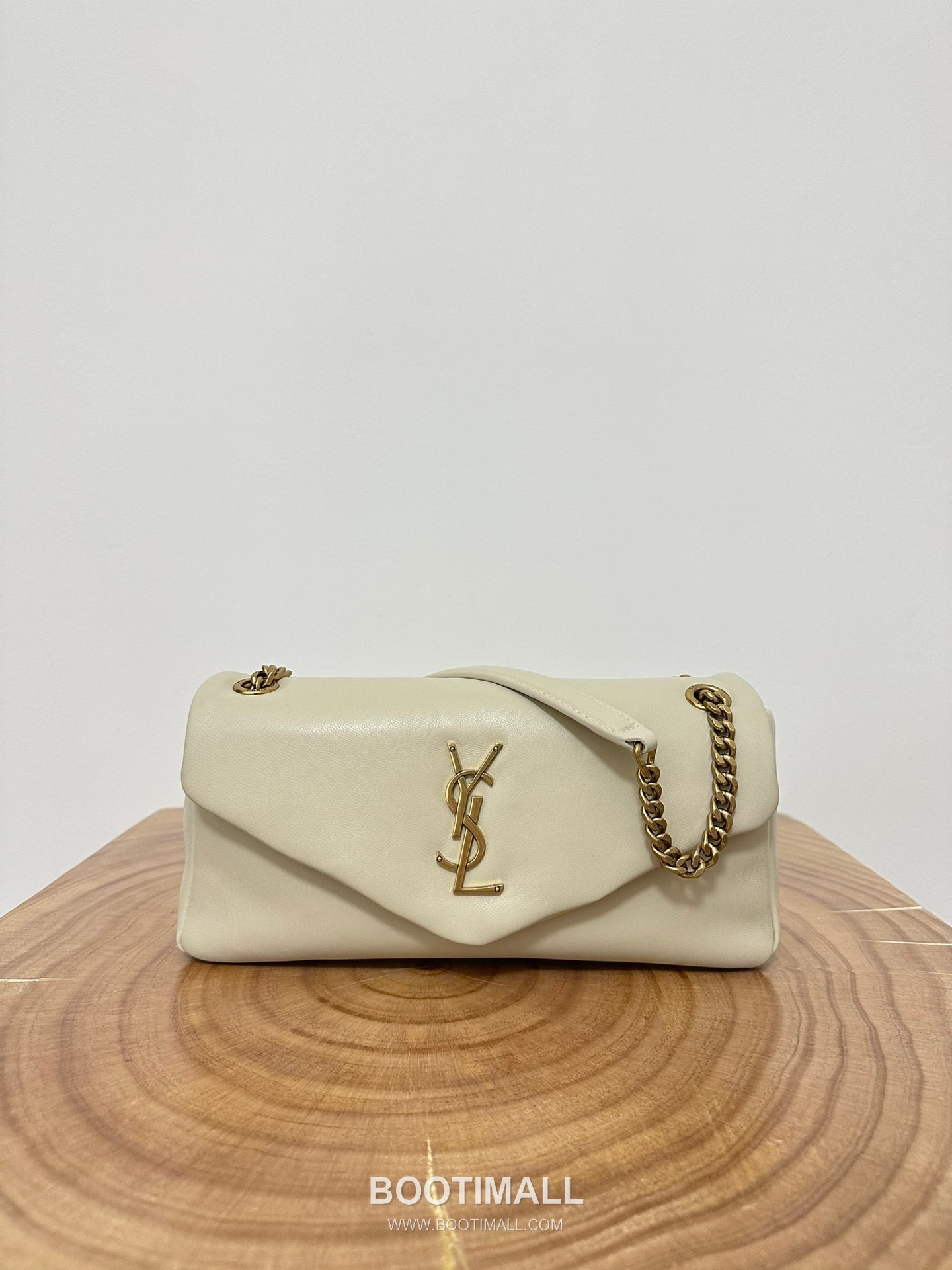 Saint Laurent Calypso Lambskin Chain Shoulder Bag 7341531680880 생로랑 칼립소 램스킨 체인 숄더백 26cm 11