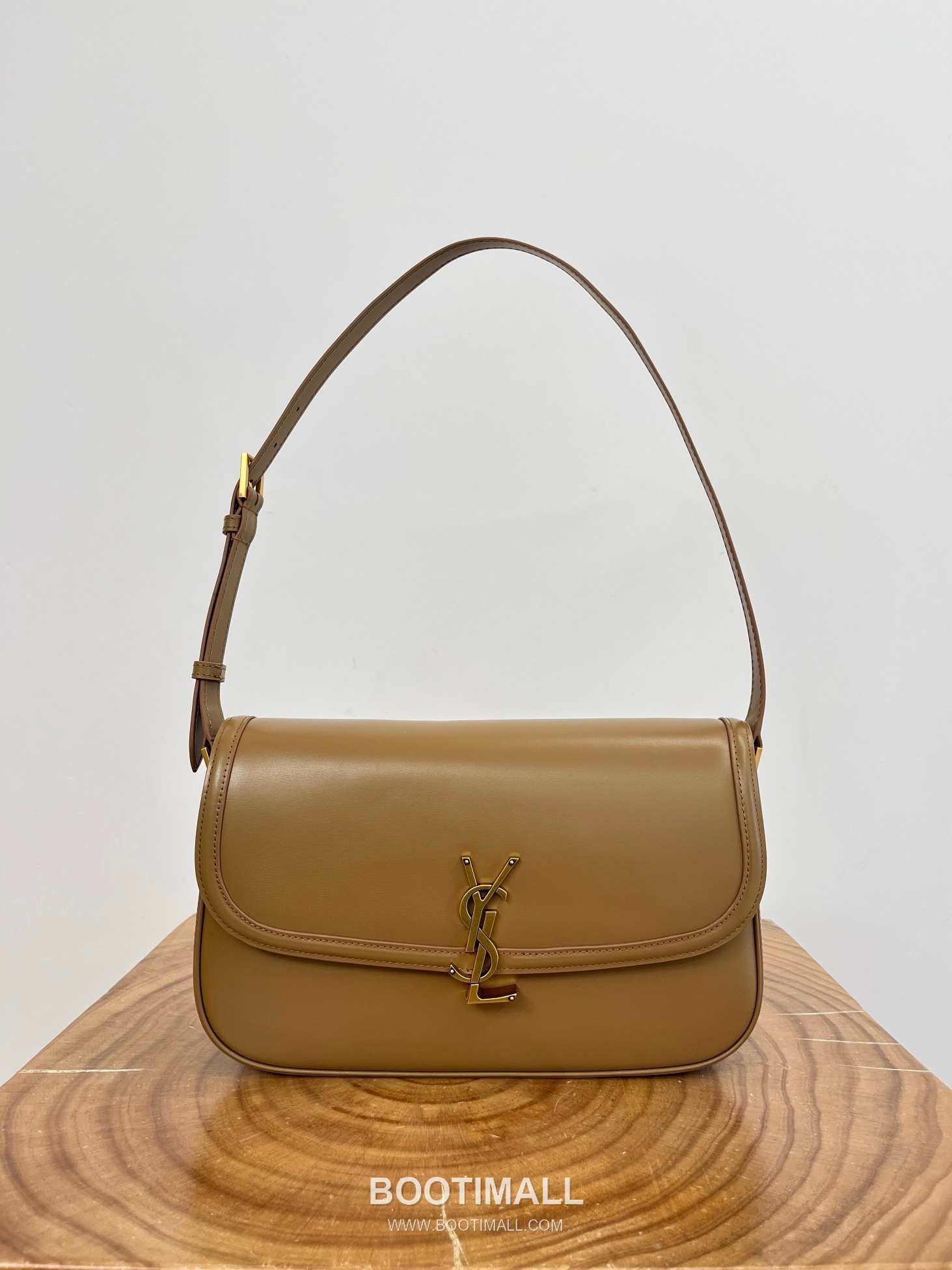 Saint Laurent Solferino Large Leather Flap Shoulder Bag 83233216801080 생로랑 솔페리노 라지 레더 플랩 숄더백 29cm 1