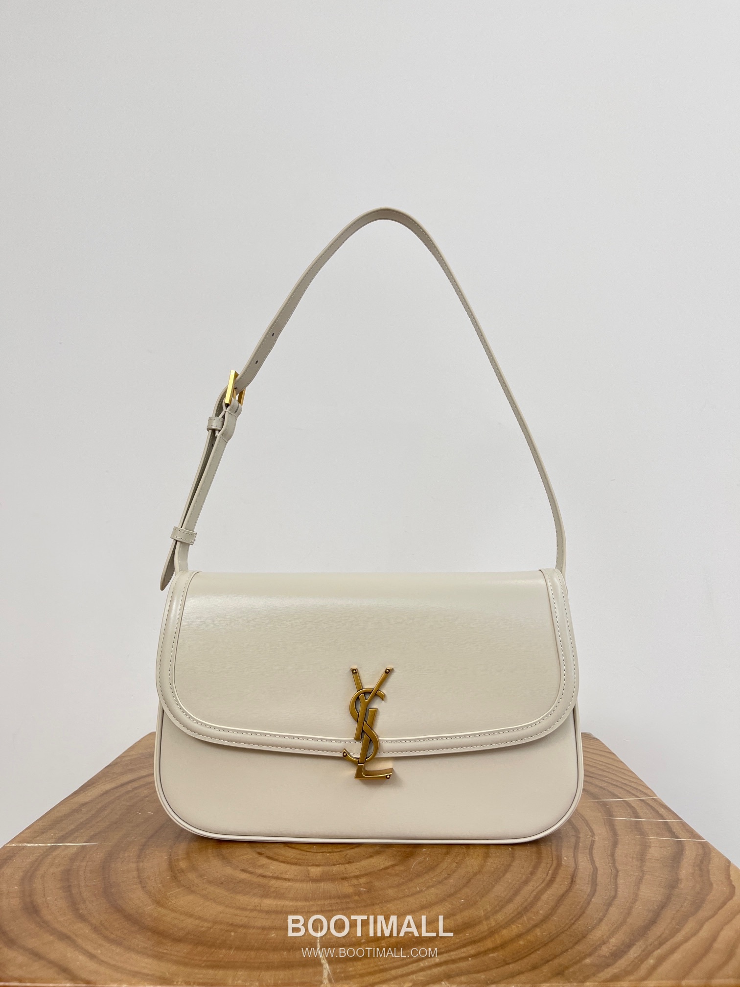 Saint Laurent Solferino Large Leather Flap Shoulder Bag 83233216801080 생로랑 솔페리노 라지 레더 플랩 숄더백 29cm 1