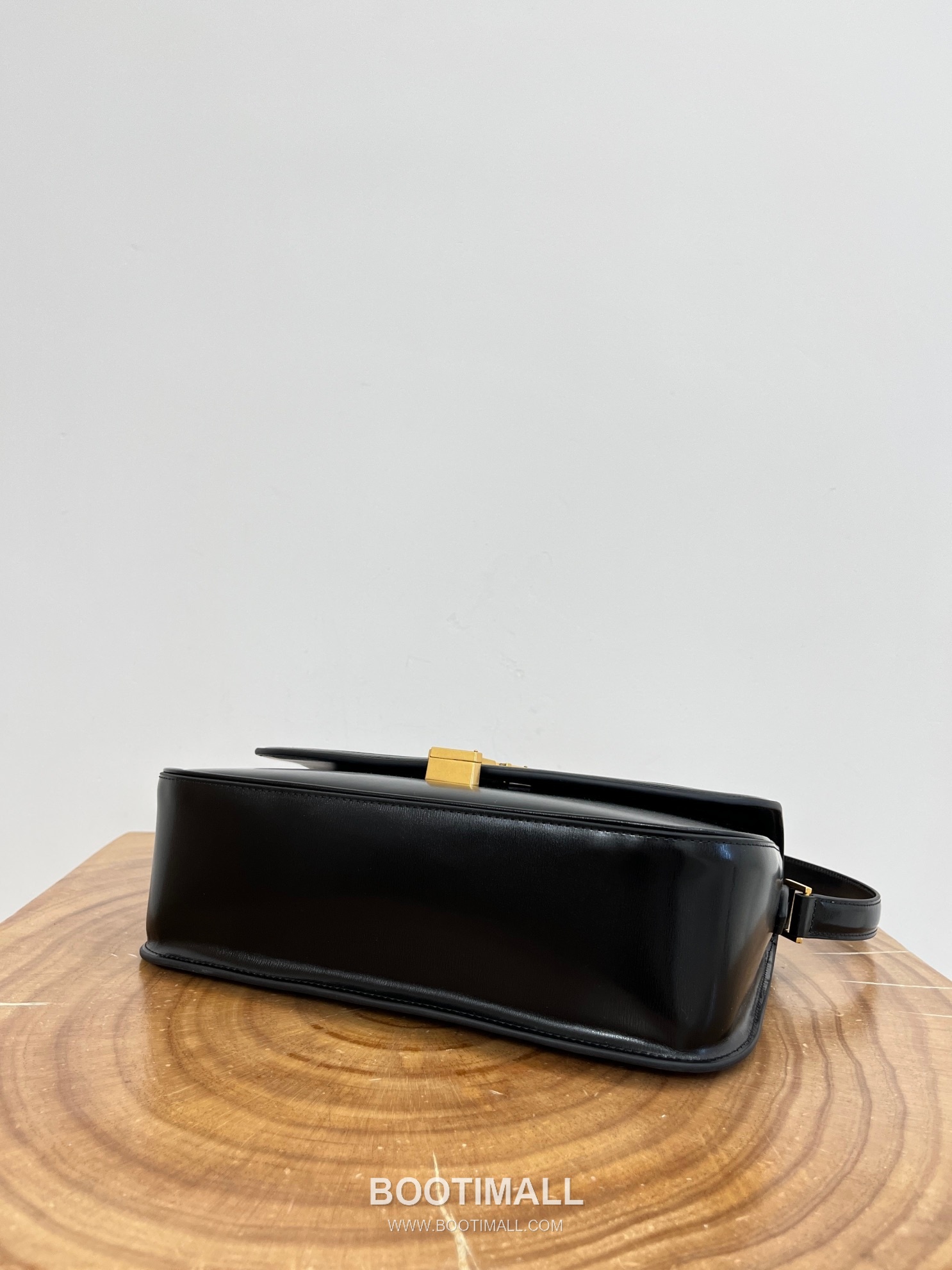 Saint Laurent Solferino Large Leather Flap Shoulder Bag 83233216801080 생로랑 솔페리노 라지 레더 플랩 숄더백 29cm 8