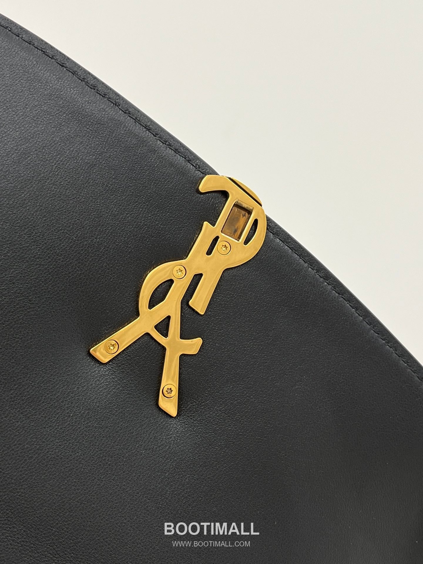 Saint Laurent Solferino Medium Box Leather Flap Shoulder Bag 8323301680980 생로랑 솔페리노 미디움 박스 레더 플랩 숄더백 24cm 12