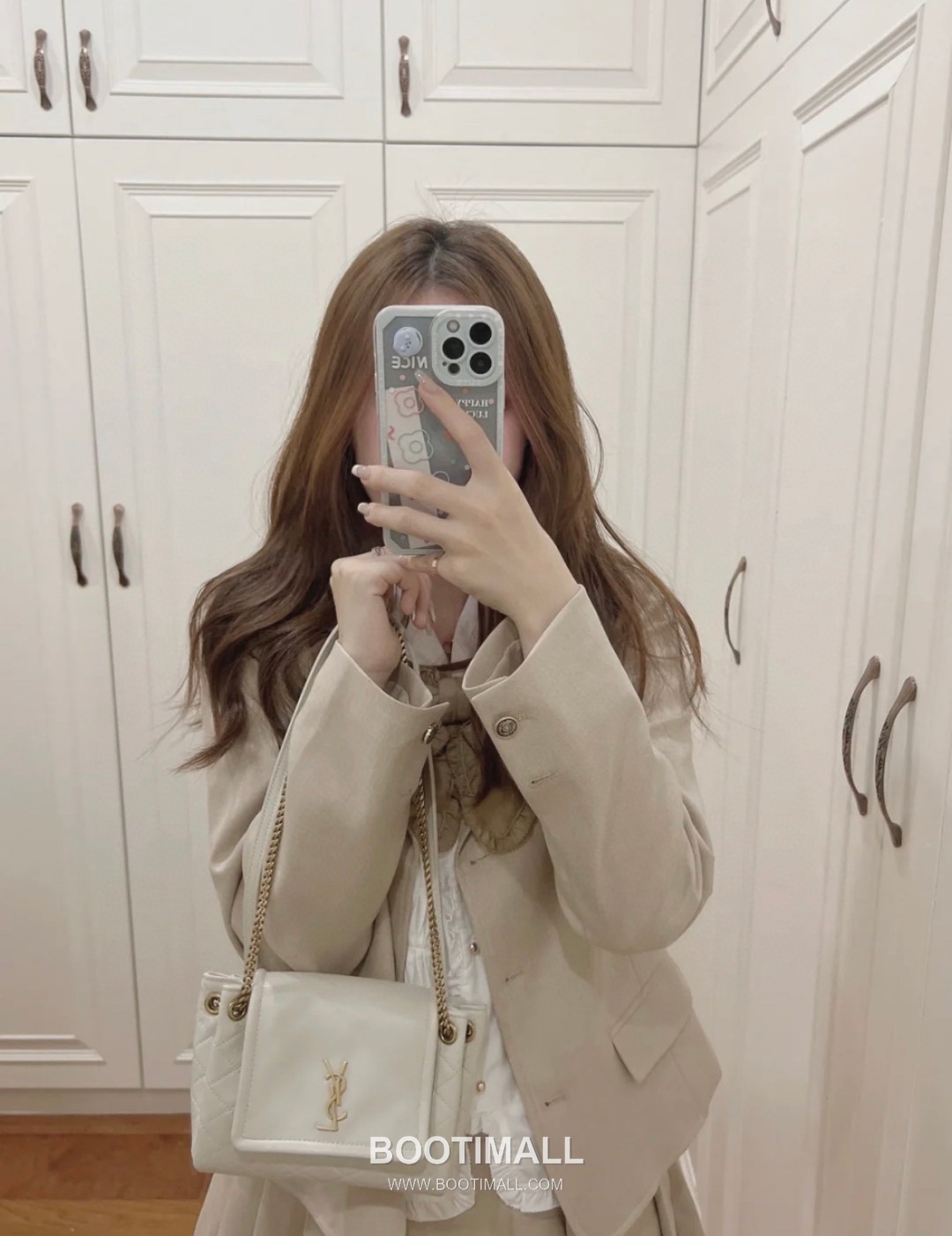 Saint Laurent Mini Nolita Quilted Lambskin Chain Shoulder Bag 6727381680780 생로랑 미니 놀리타 퀼팅 램스킨 체인 숄더백 18cm 3