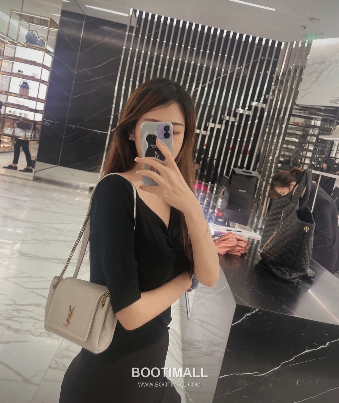 Saint Laurent Mini Nolita Quilted Lambskin Chain Shoulder Bag 6727381680780 생로랑 미니 놀리타 퀼팅 램스킨 체인 숄더백 18cm 8