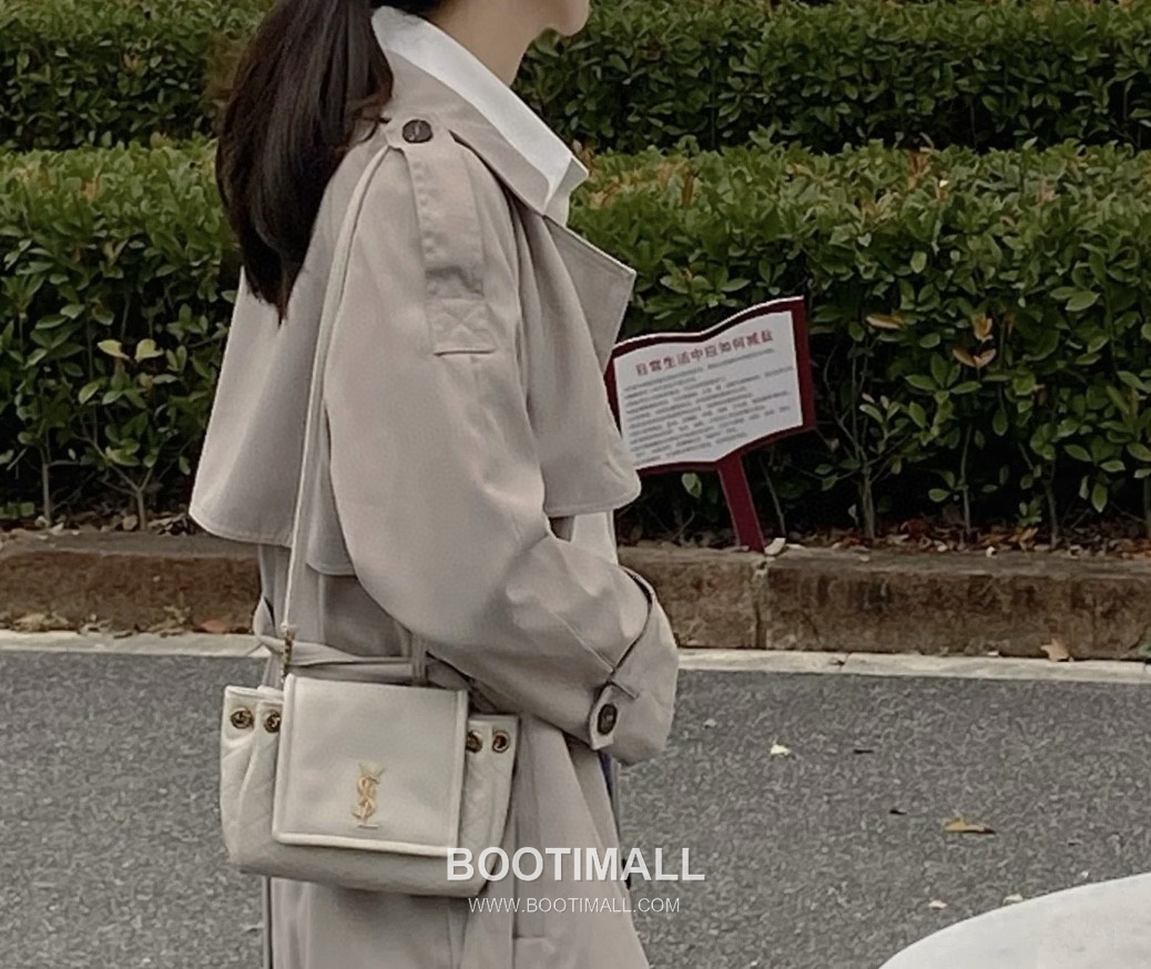 Saint Laurent Mini Nolita Quilted Lambskin Chain Shoulder Bag 6727381680780 생로랑 미니 놀리타 퀼팅 램스킨 체인 숄더백 18cm 9