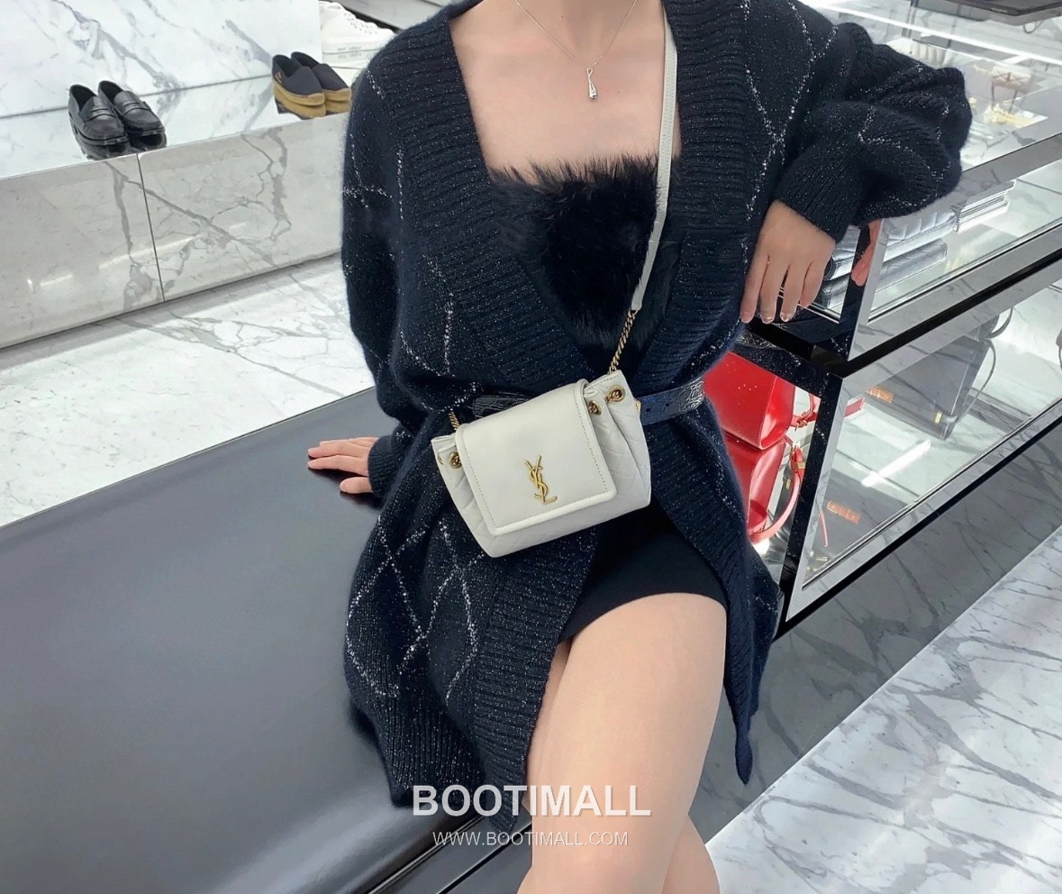 Saint Laurent Mini Nolita Quilted Lambskin Chain Shoulder Bag 6727381680780 생로랑 미니 놀리타 퀼팅 램스킨 체인 숄더백 18cm 10