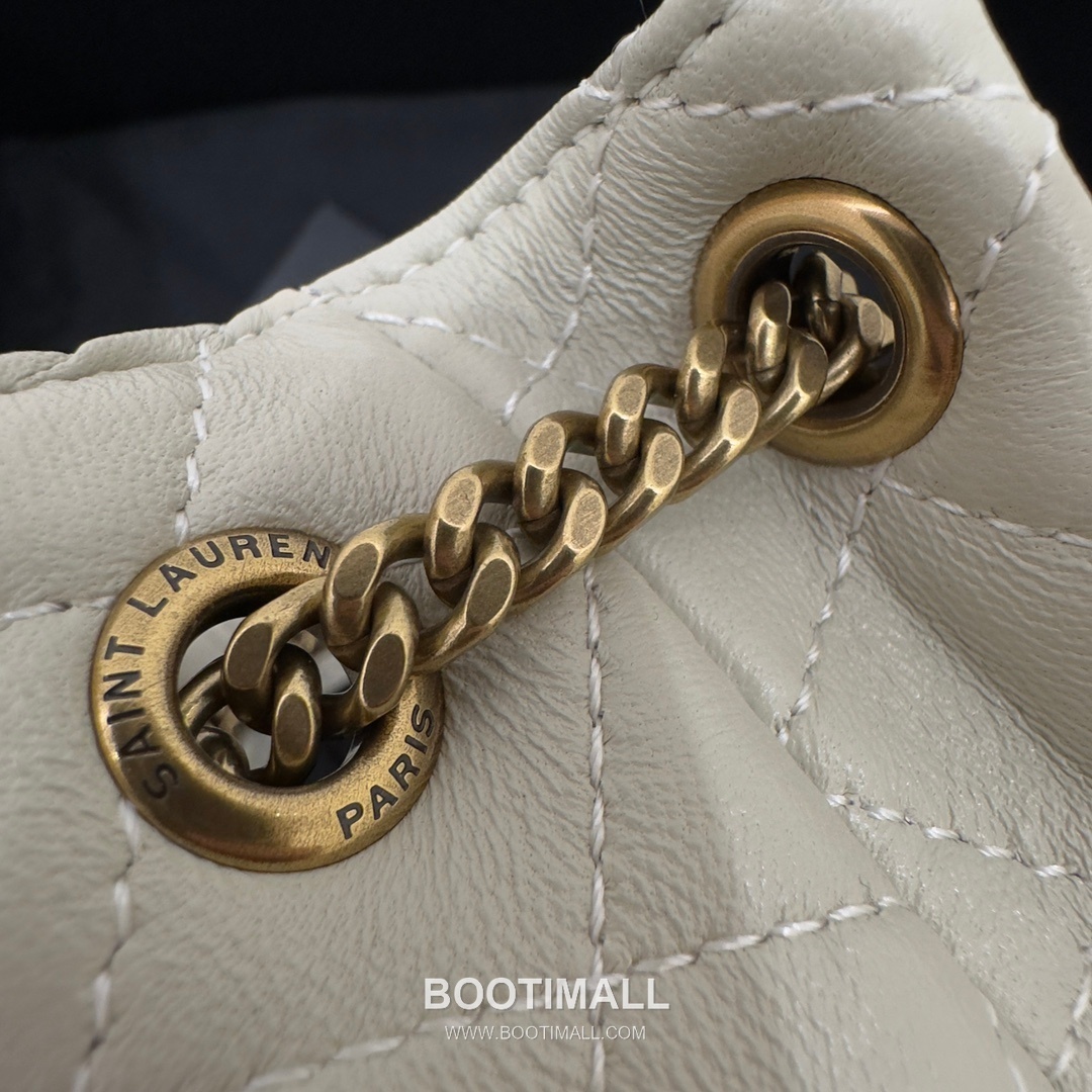 Saint Laurent Mini Nolita Quilted Lambskin Chain Shoulder Bag 6727381680780 생로랑 미니 놀리타 퀼팅 램스킨 체인 숄더백 18cm 14