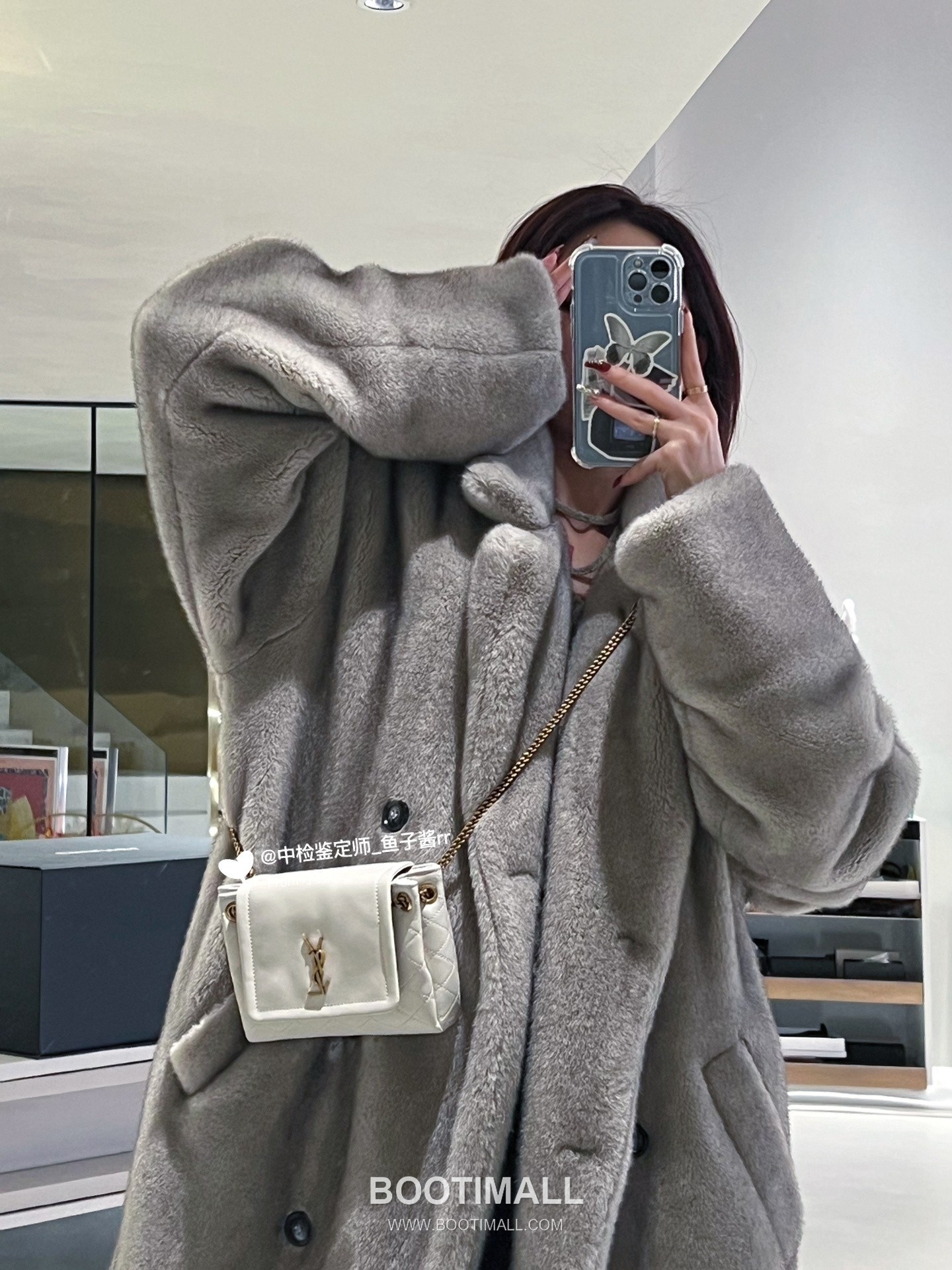 Saint Laurent Mini Nolita Quilted Lambskin Chain Shoulder Bag 6727381680780 생로랑 미니 놀리타 퀼팅 램스킨 체인 숄더백 18cm 20