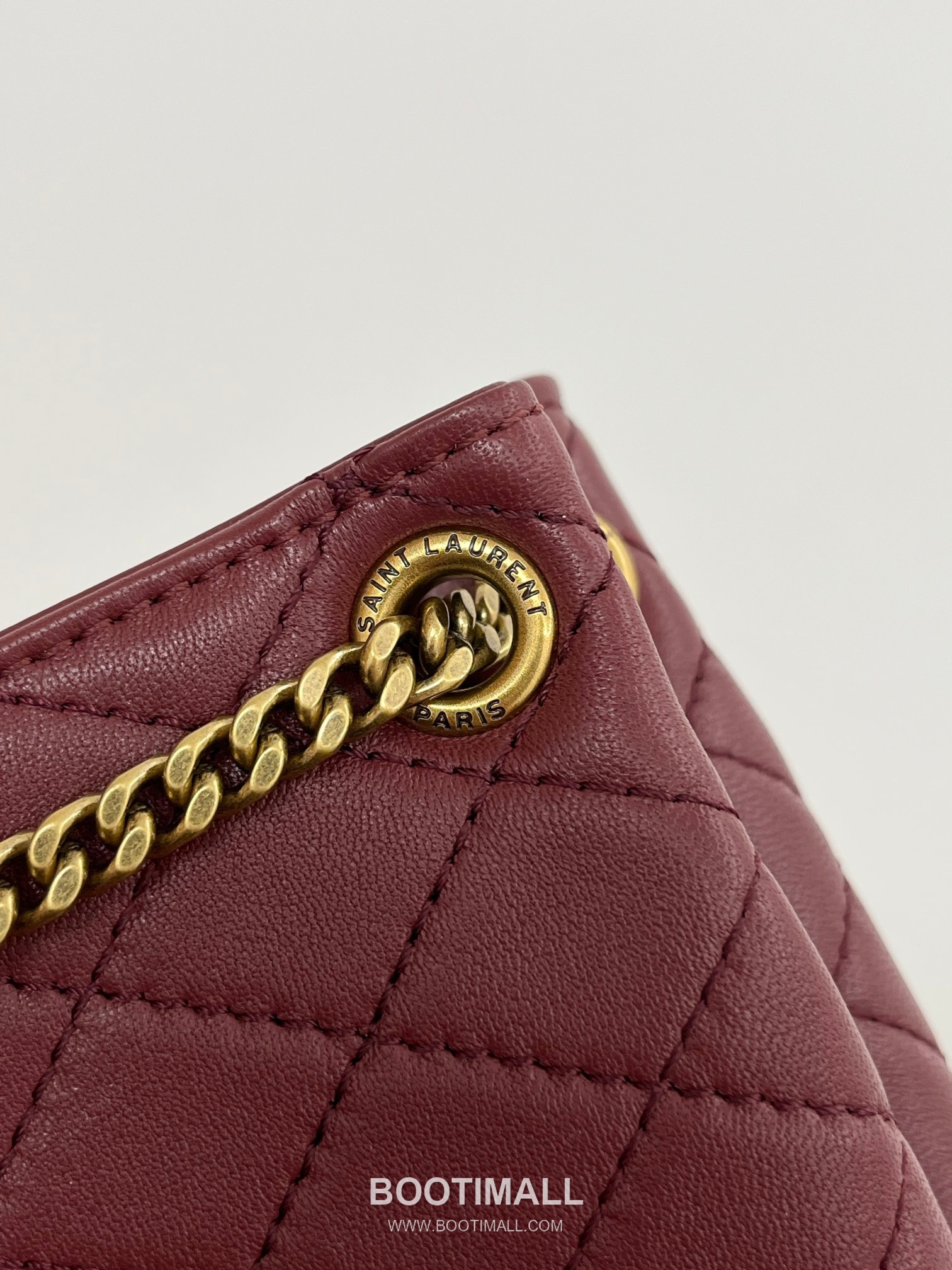 Saint Laurent Mini Nolita Quilted Lambskin Chain Shoulder Bag 6727381680780 생로랑 미니 놀리타 퀼팅 램스킨 체인 숄더백 18cm 10