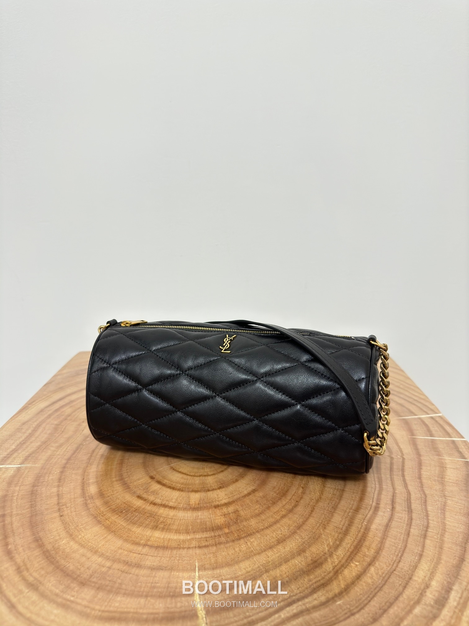 Saint Laurent Tube Sade Quilted Lambskin Shoulder Bag 7127061680780 생로랑 튜브 사드 퀼팅 램스킨 숄더백 24cm 10