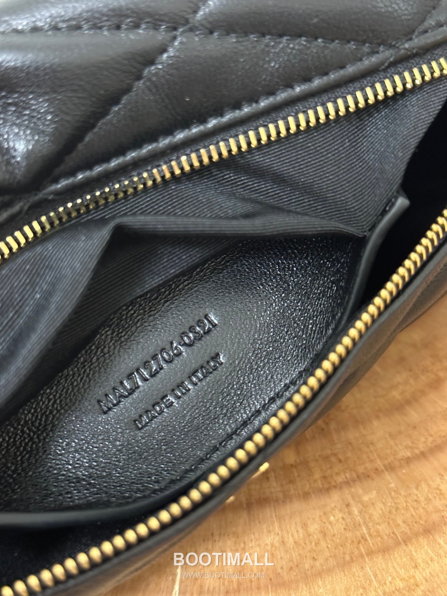 Saint Laurent Tube Sade Quilted Lambskin Shoulder Bag 7127061680780 생로랑 튜브 사드 퀼팅 램스킨 숄더백 24cm 15