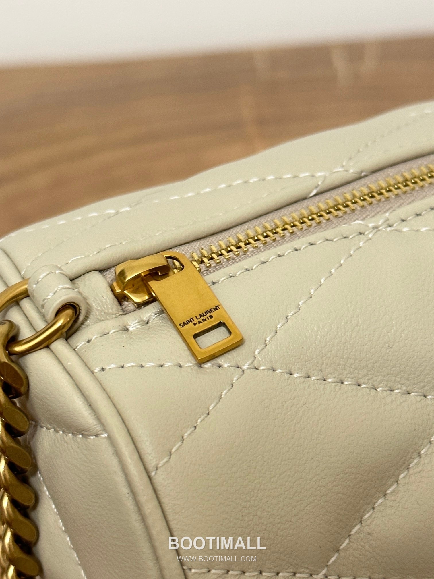 Saint Laurent Tube Sade Quilted Lambskin Shoulder Bag 7127061680780 생로랑 튜브 사드 퀼팅 램스킨 숄더백 24cm 4