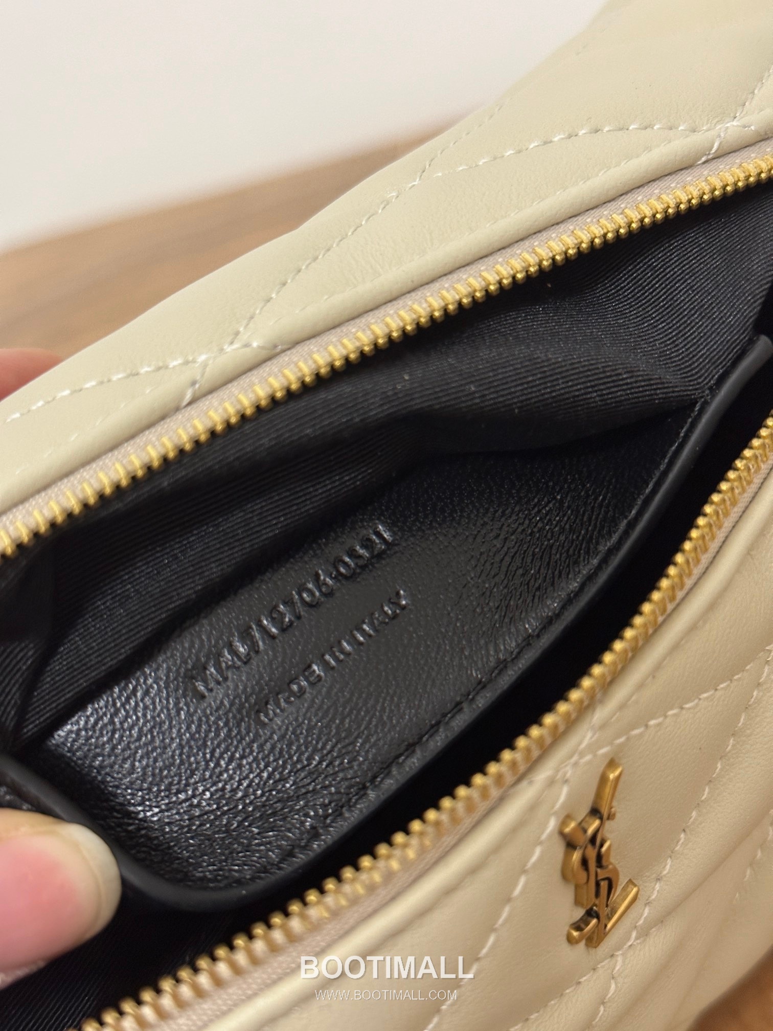 Saint Laurent Tube Sade Quilted Lambskin Shoulder Bag 7127061680780 생로랑 튜브 사드 퀼팅 램스킨 숄더백 24cm 6