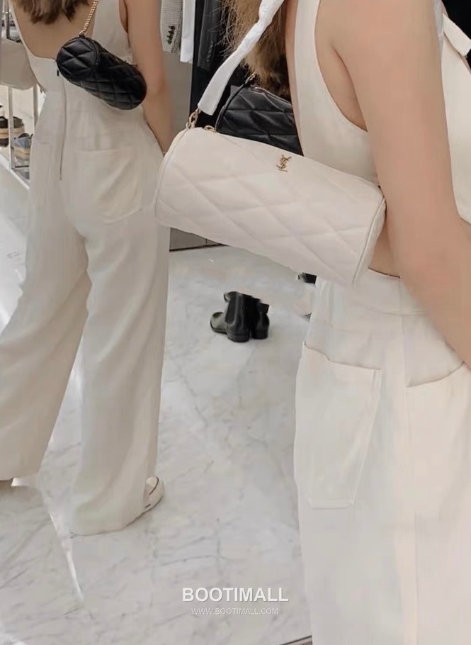 Saint Laurent Sade Quilted Lambskin Mini Shoulder Bag 6997031680680 생로랑 사드 퀼팅 램스킨 미니 숄더백 20cm 5