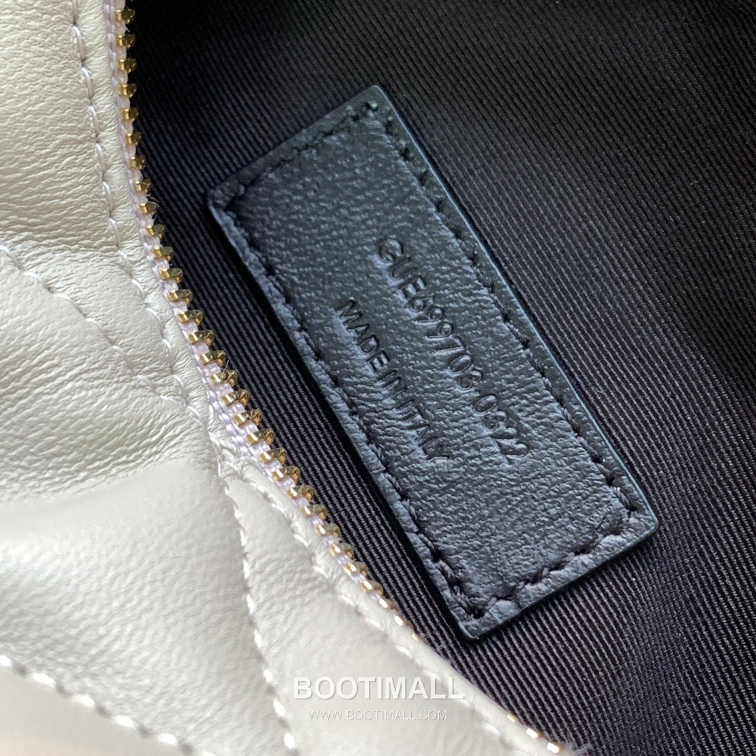 Saint Laurent Sade Quilted Lambskin Mini Shoulder Bag 6997031680680 생로랑 사드 퀼팅 램스킨 미니 숄더백 20cm 14