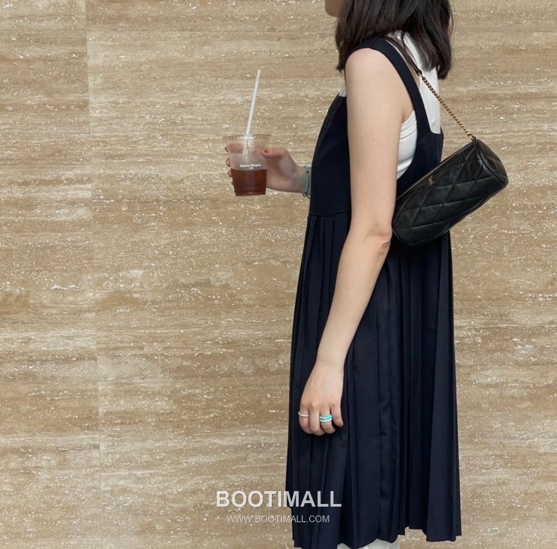 Saint Laurent Sade Quilted Lambskin Mini Shoulder Bag 6997031680680 생로랑 사드 퀼팅 램스킨 미니 숄더백 20cm 6