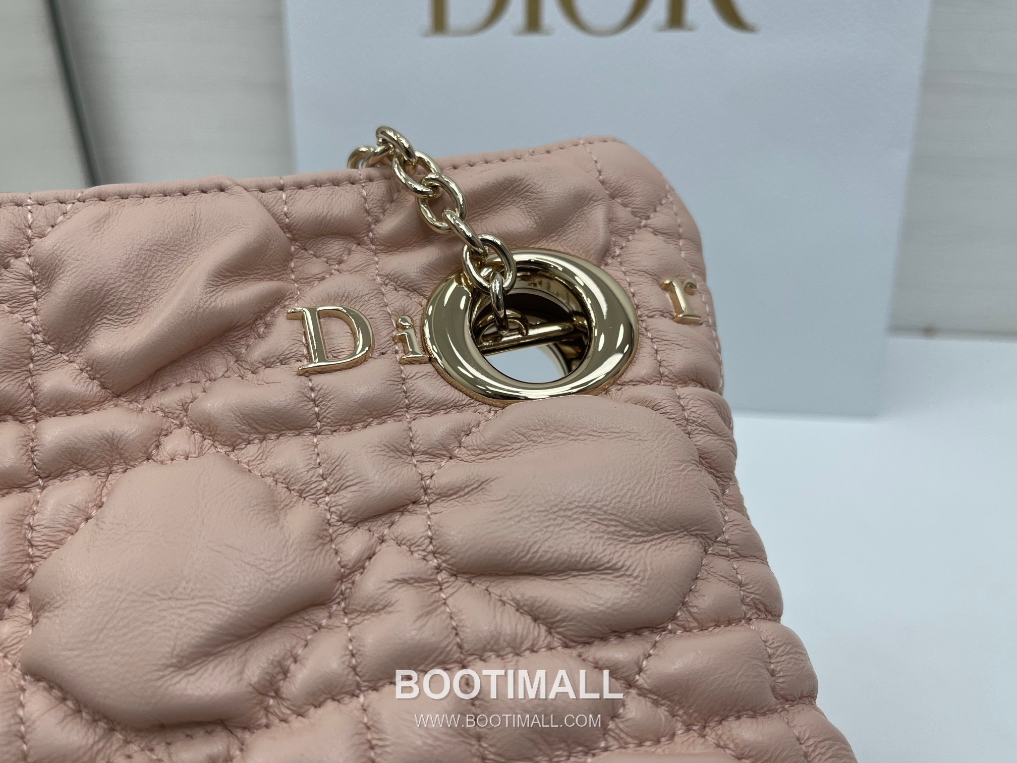 Dior Cannage Quilted Soft Beige Tote Bag 디올 까나쥬 퀼팅 소프트 베이지 토트백 32cm 7