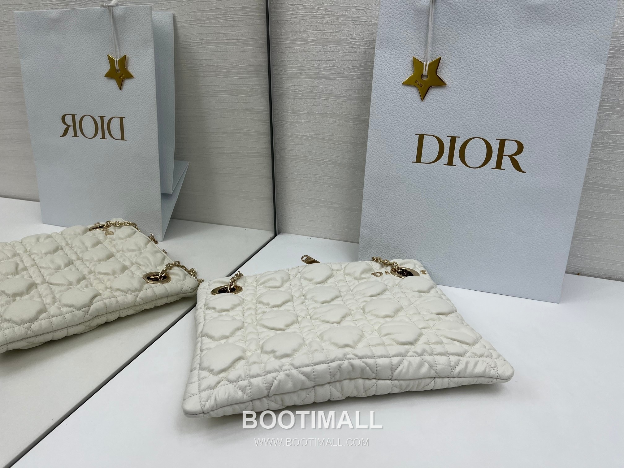 Dior Cannage Quilted Soft Beige Tote Bag 디올 까나쥬 퀼팅 소프트 베이지 토트백 32cm 7