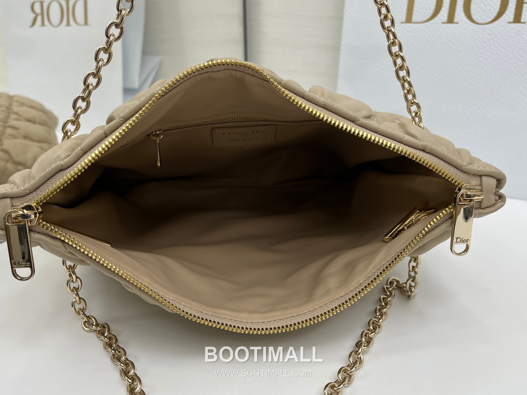 Dior Cannage Quilted Small Beige Tote Bag 디올 까나쥬 퀼팅 스몰 베이지 토트백 32cm 8