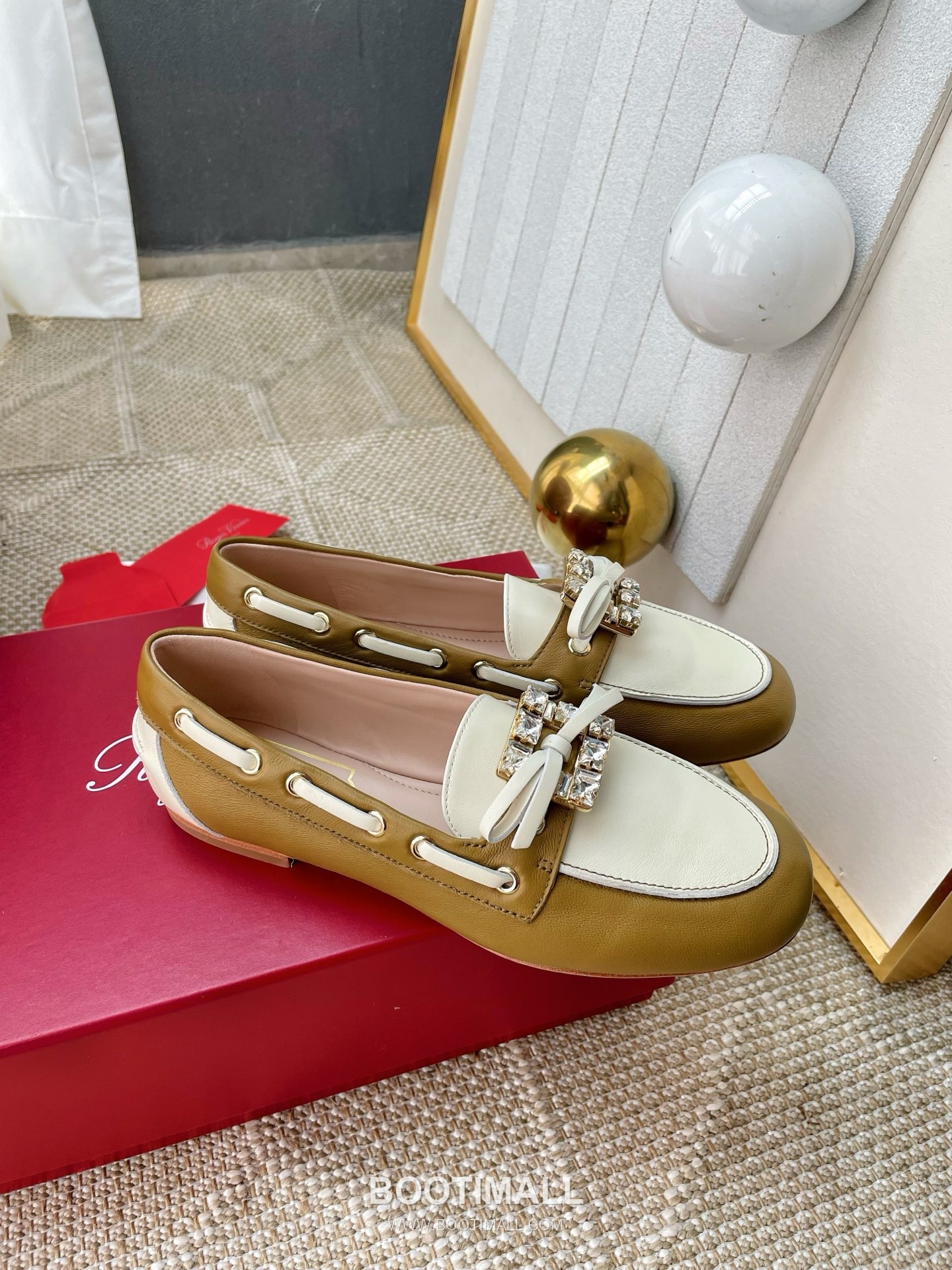 Roger Vivier Suede Buckle Loafer 로저 비비에 스웨이드 버클 로퍼 2cm 2