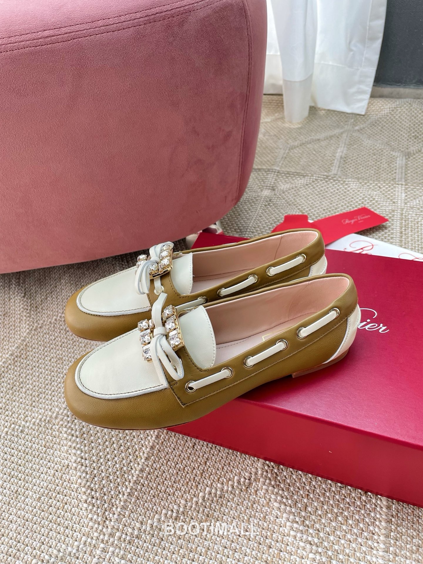 Roger Vivier Suede Buckle Loafer 로저 비비에 스웨이드 버클 로퍼 2cm 3