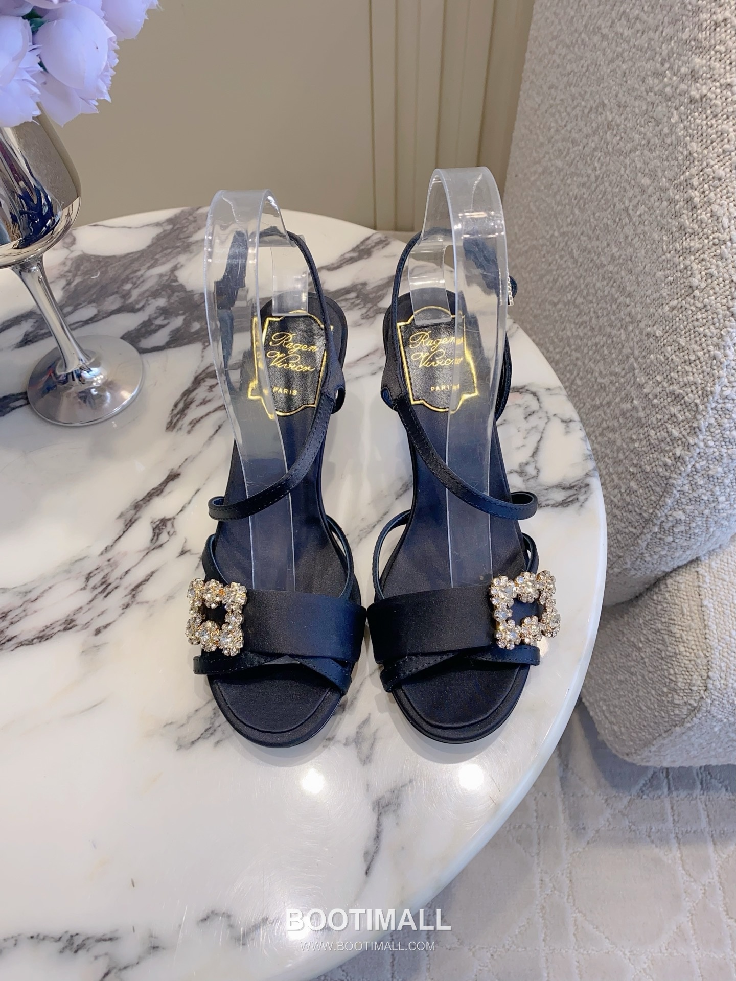 Roger Vivier Crystal Buckle Silk Sandal Heel 로저 비비에 크리스탈 버클 실크 샌들 힐 7cm 1