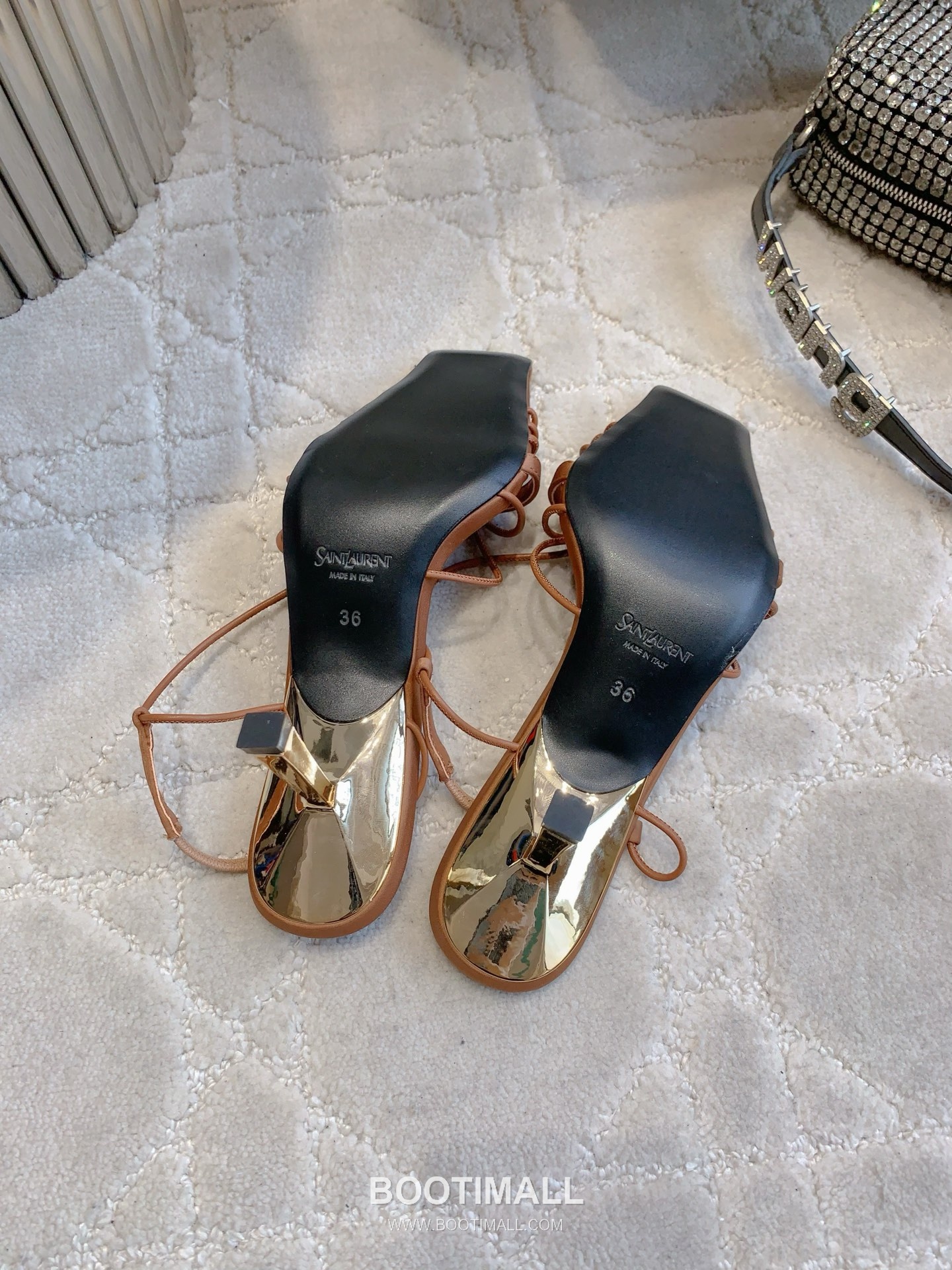 Saint Laurent Crystal Buckle High-Heel Lambskin Black Sandals 생로랑 크리스탈 버클 하이힐 램스킨 블랙 샌들 5