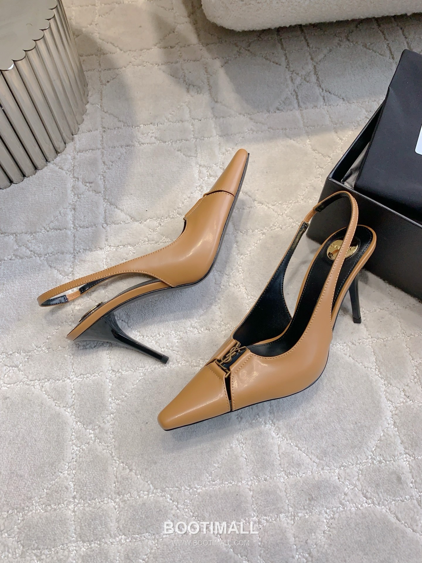 Saint Laurent Logo Slingback Square-Toe Pump Calfskin 생로랑 로고 슬링백 스퀘어토 펌프스 카프스킨 3