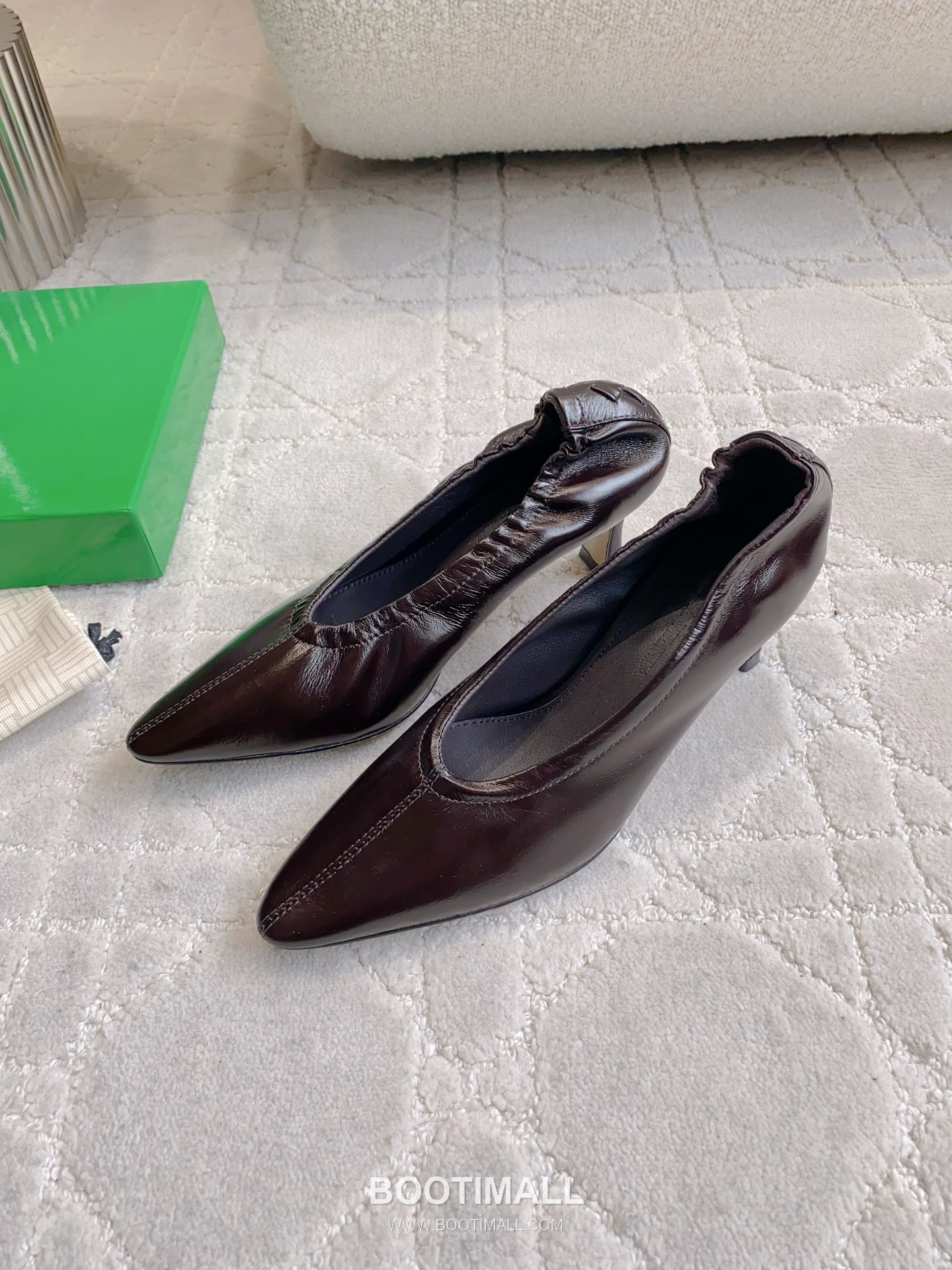 Bottega Veneta Classic Witch Square-Toe Pump Calfskin Black 보테가 베네타 클래식 위치 스퀘어토 펌프스 송아지가죽 블랙 3