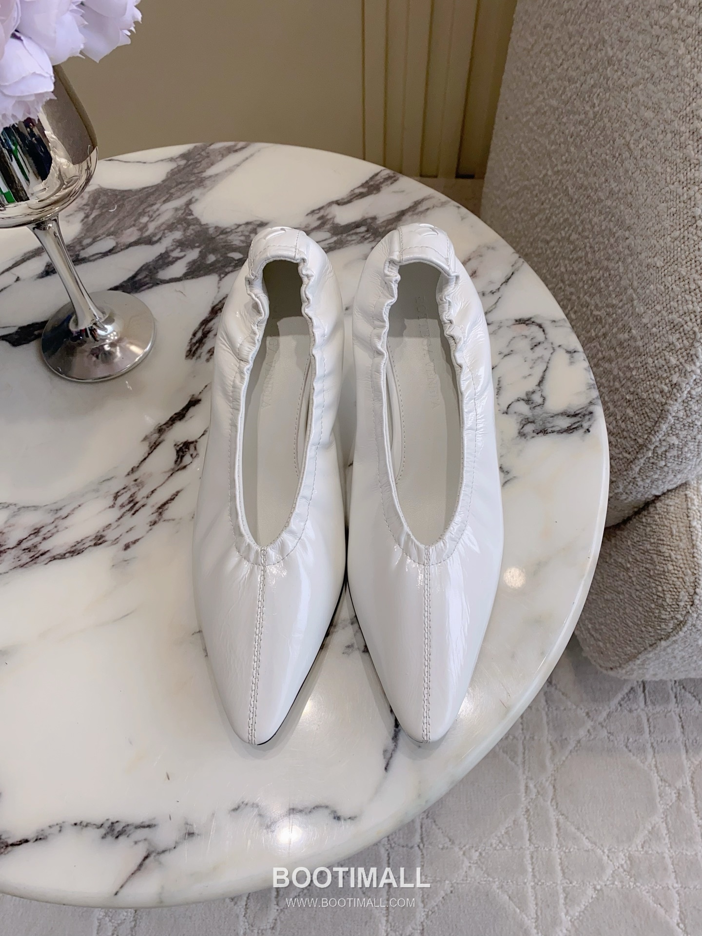 Bottega Veneta Classic Witch Square-Toe Pump Calfskin Black 보테가 베네타 클래식 위치 스퀘어토 펌프스 송아지가죽 블랙 1