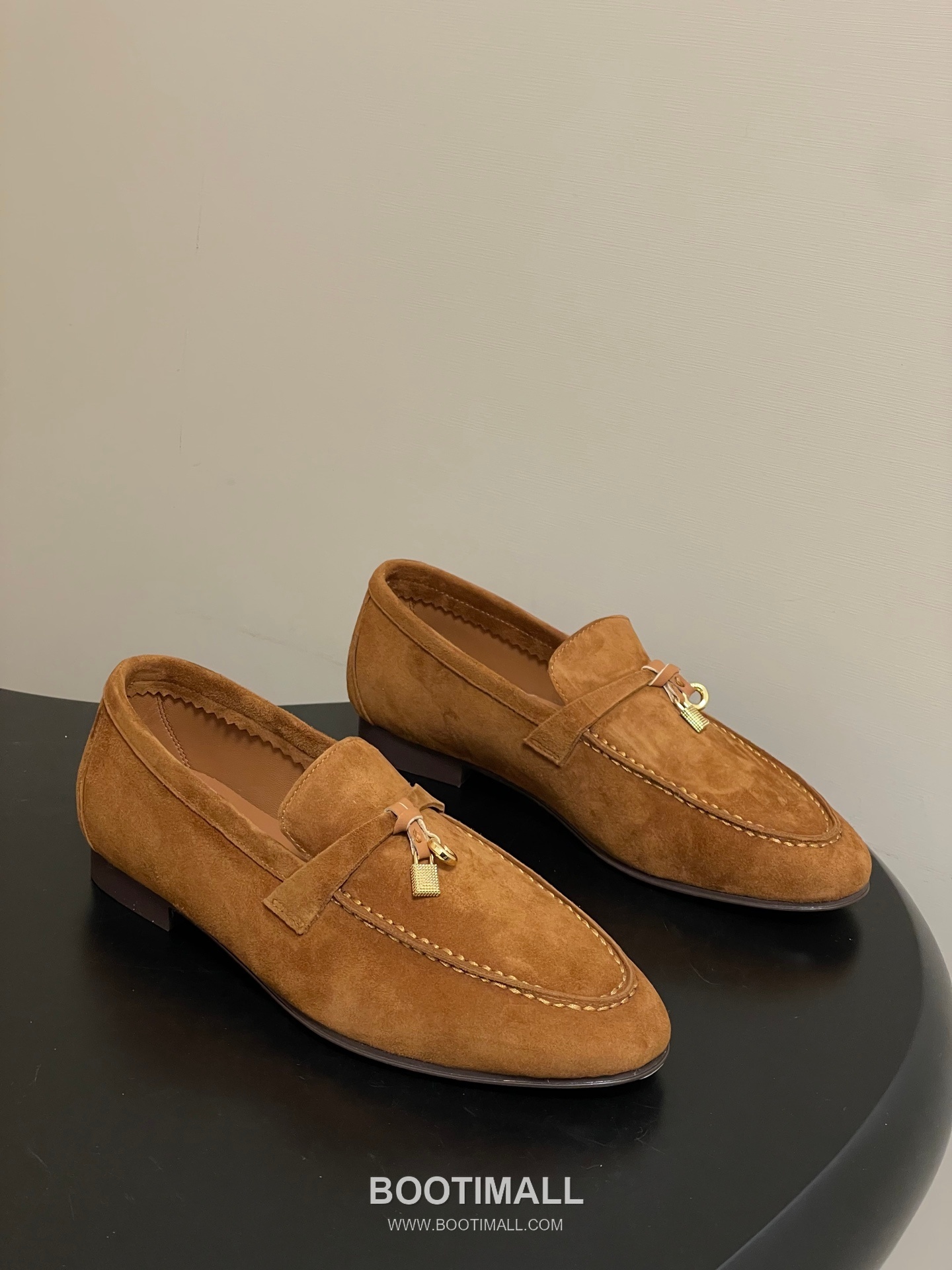 Loro Piana Joan Summer Charms Walk Suede Beige Loafer 로로피아나 조안 서머 참스 워크 스웨이드 베이지 로퍼 1