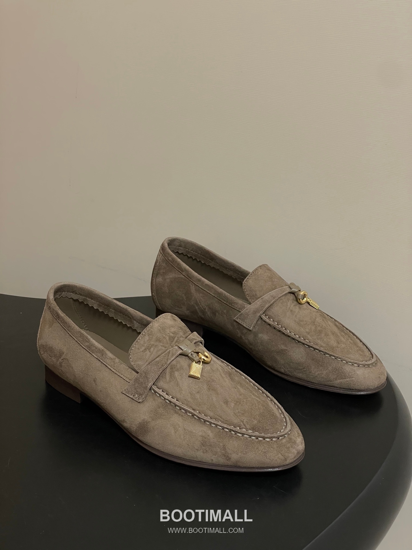 Loro Piana Joan Summer Charms Walk Suede Beige Loafer 로로피아나 조안 서머 참스 워크 스웨이드 베이지 로퍼 1