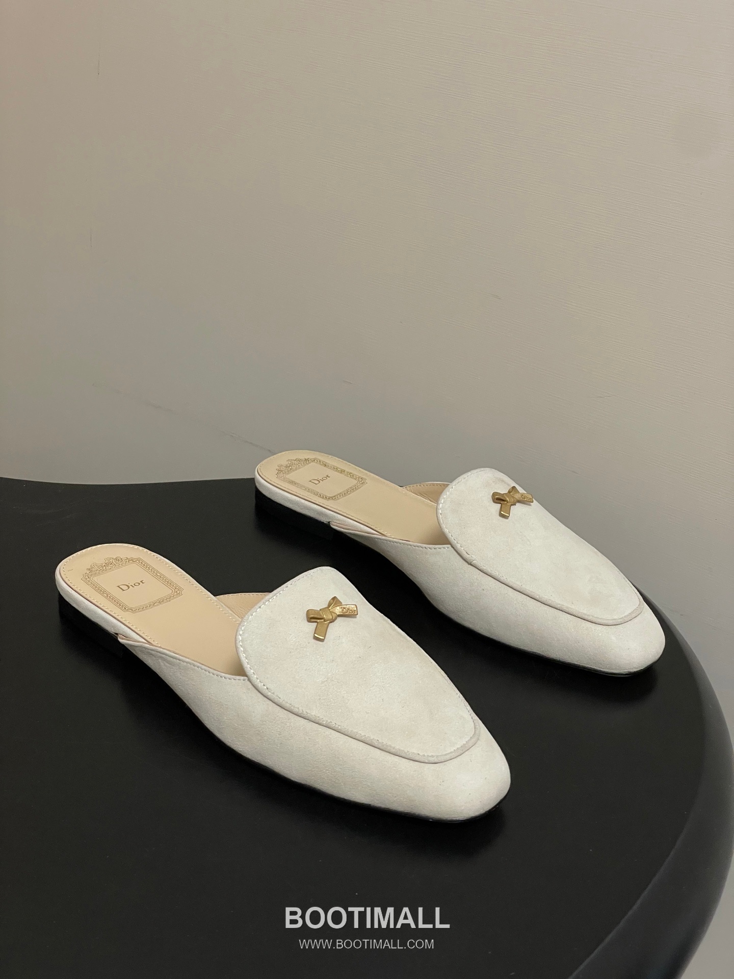 Dior Baby Bow CD Hardware Suede Lambskin Gold Mules 디올 베이비 보우 CD 하드웨어 스웨이드 램스킨 골드 뮬 1
