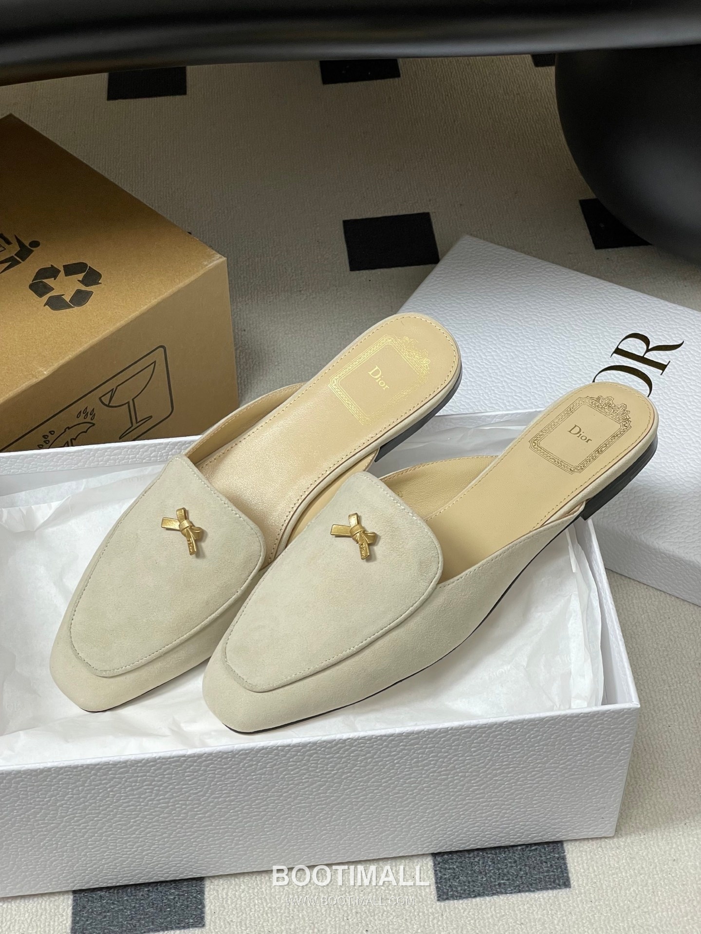 Dior Baby Bow CD Hardware Suede Lambskin Gold Mules 디올 베이비 보우 CD 하드웨어 스웨이드 램스킨 골드 뮬 4