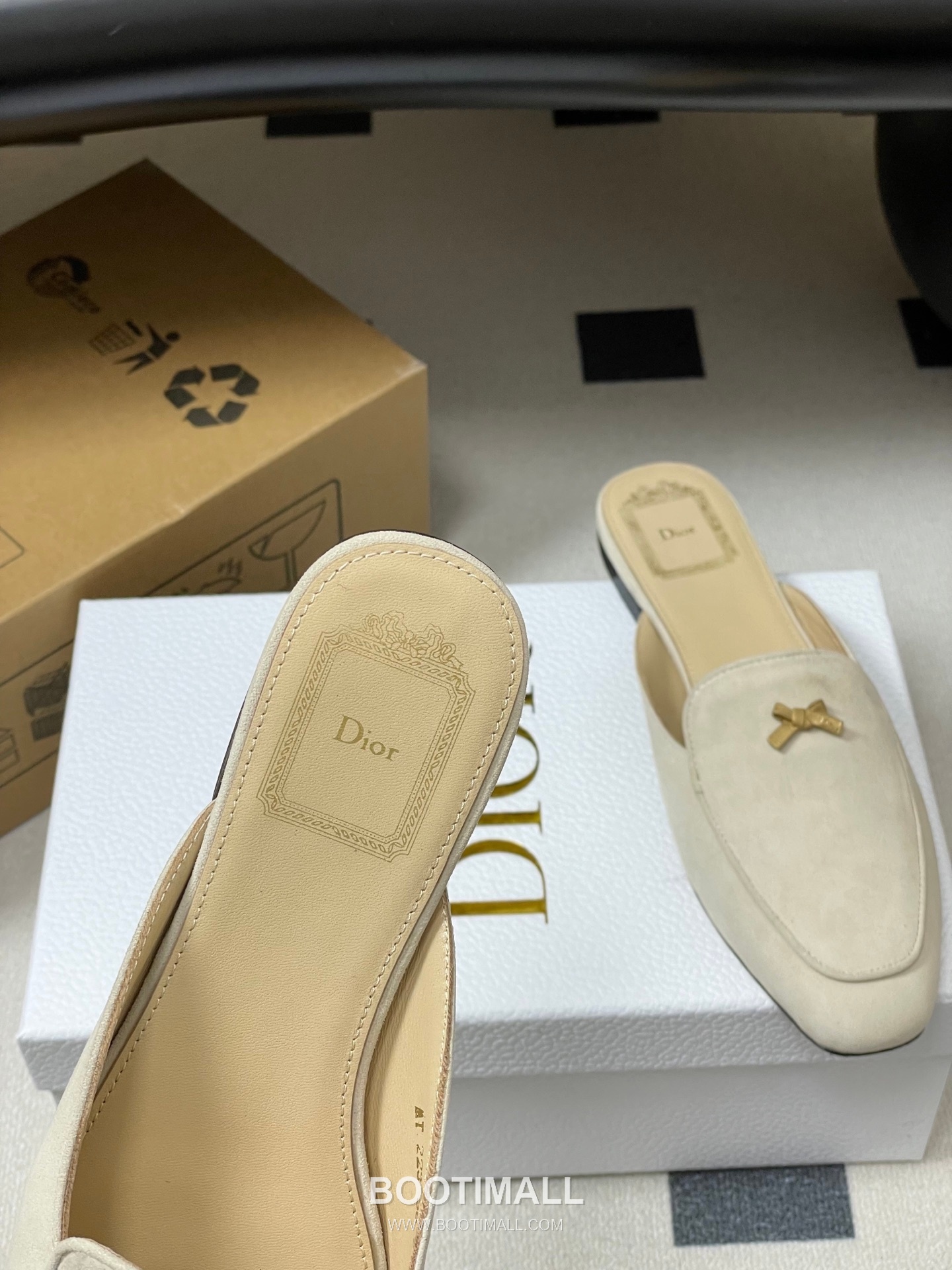 Dior Baby Bow CD Hardware Suede Lambskin Gold Mules 디올 베이비 보우 CD 하드웨어 스웨이드 램스킨 골드 뮬 7