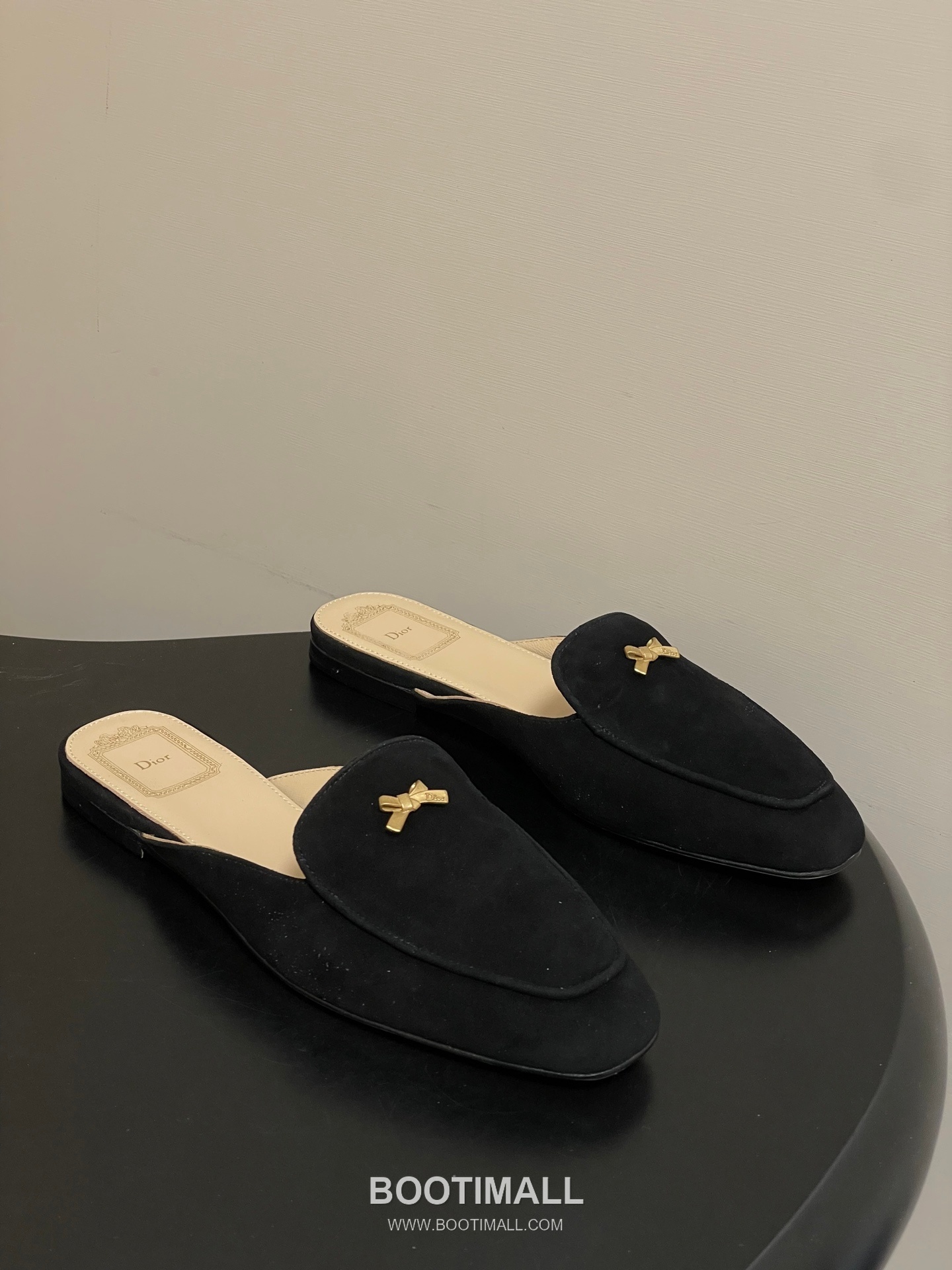 Dior Baby Bow CD Hardware Suede Lambskin Gold Mules 디올 베이비 보우 CD 하드웨어 스웨이드 램스킨 골드 뮬 1