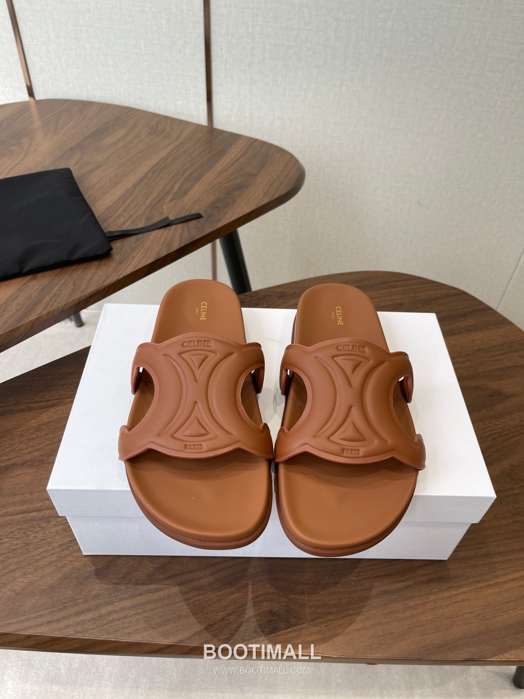 Celine Triomphe Roman Platform Lambskin Black Slides 셀린느 트리옹프 로마 플랫폼 양가죽 블랙 슬라이드 1