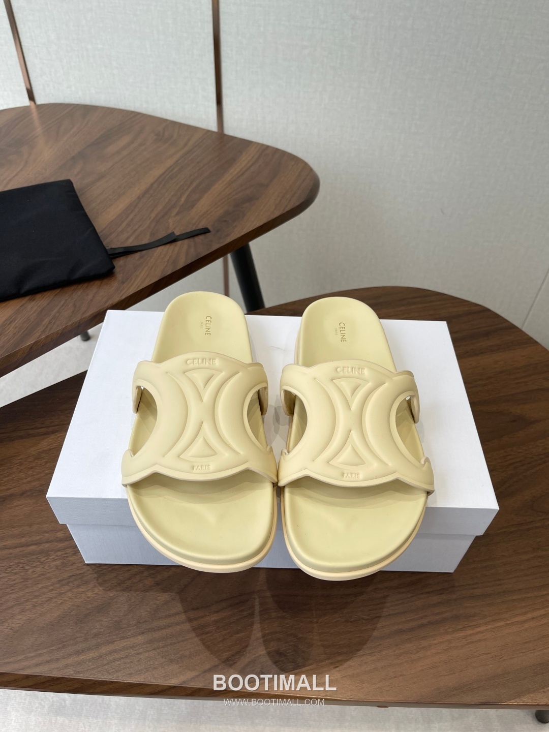 Celine Triomphe Roman Platform Lambskin Black Slides 셀린느 트리옹프 로마 플랫폼 양가죽 블랙 슬라이드 1