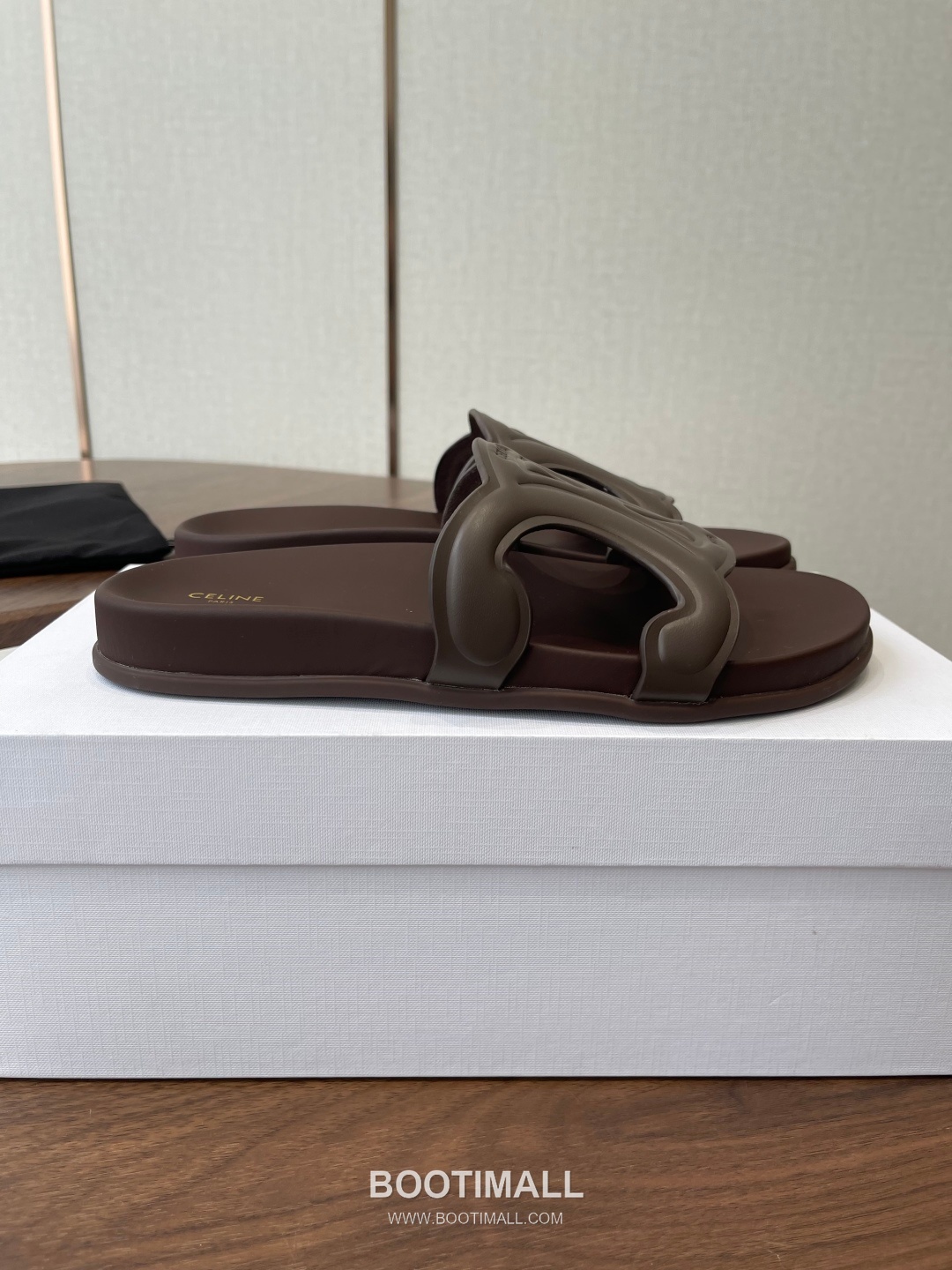 Celine Triomphe Roman Platform Lambskin Black Slides 셀린느 트리옹프 로마 플랫폼 양가죽 블랙 슬라이드 2