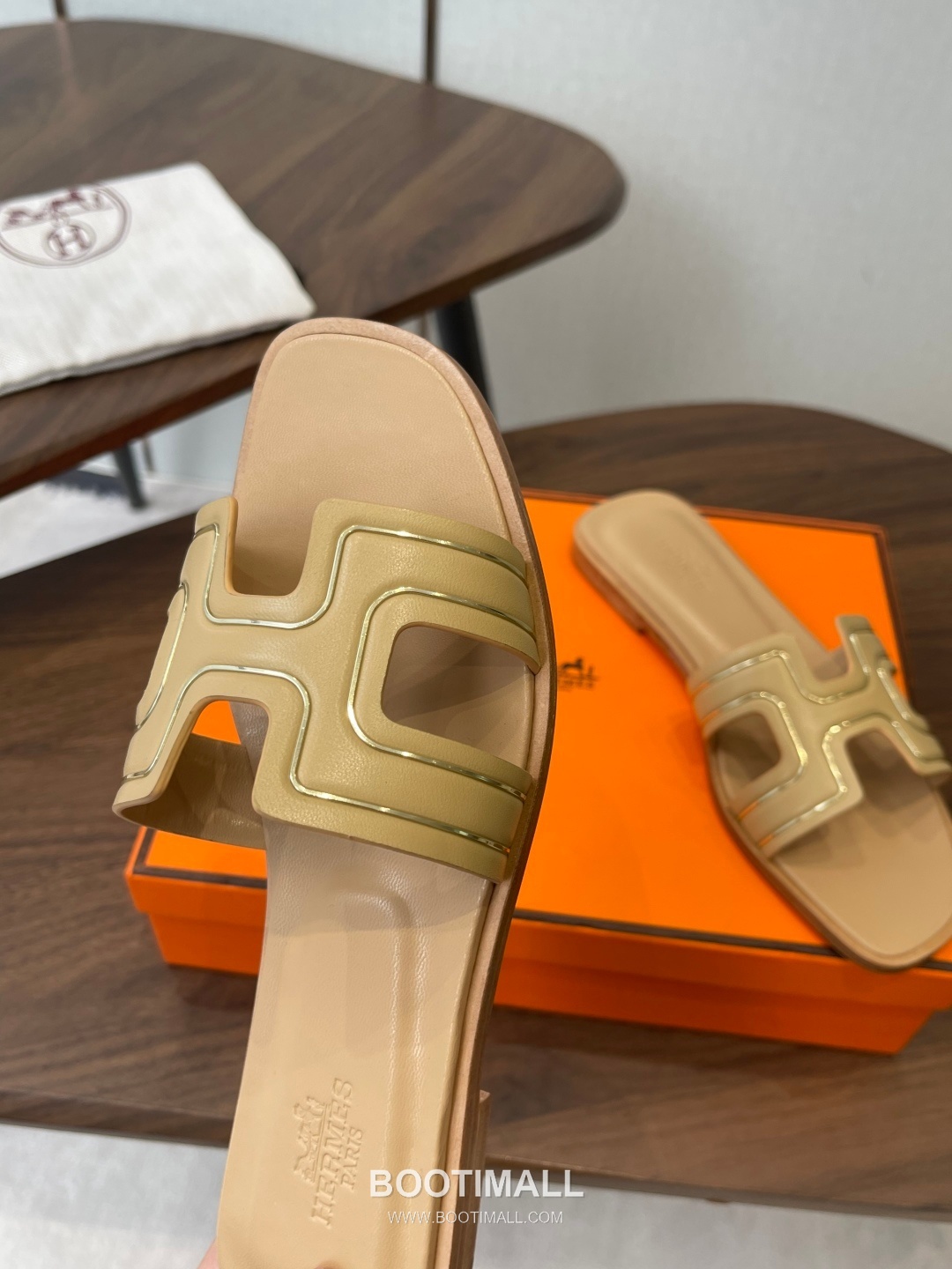 Hermes Oran H Calfskin Slides 에르메스 오란 H 송아지가죽 슬라이드 7