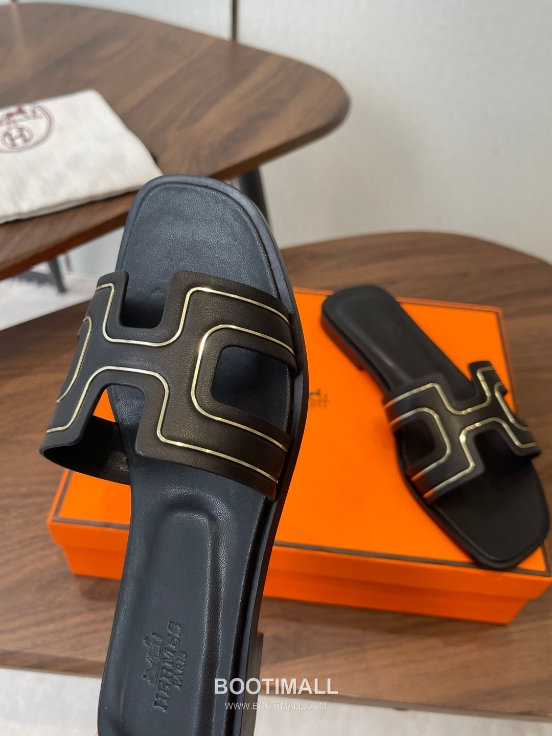 Hermes Oran H Calfskin Slides 에르메스 오란 H 송아지가죽 슬라이드 6