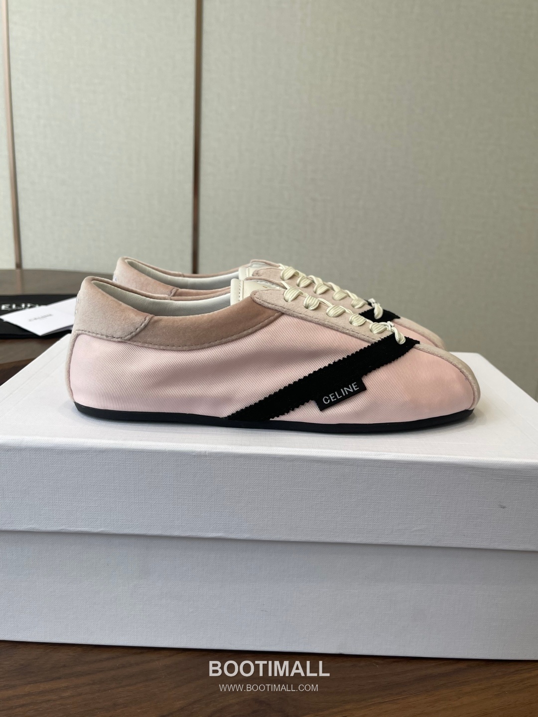 Celine Early Spring Ballet Sneaker Lambskin 셀린느 얼리 스프링 발레 스니커즈 양가죽 2