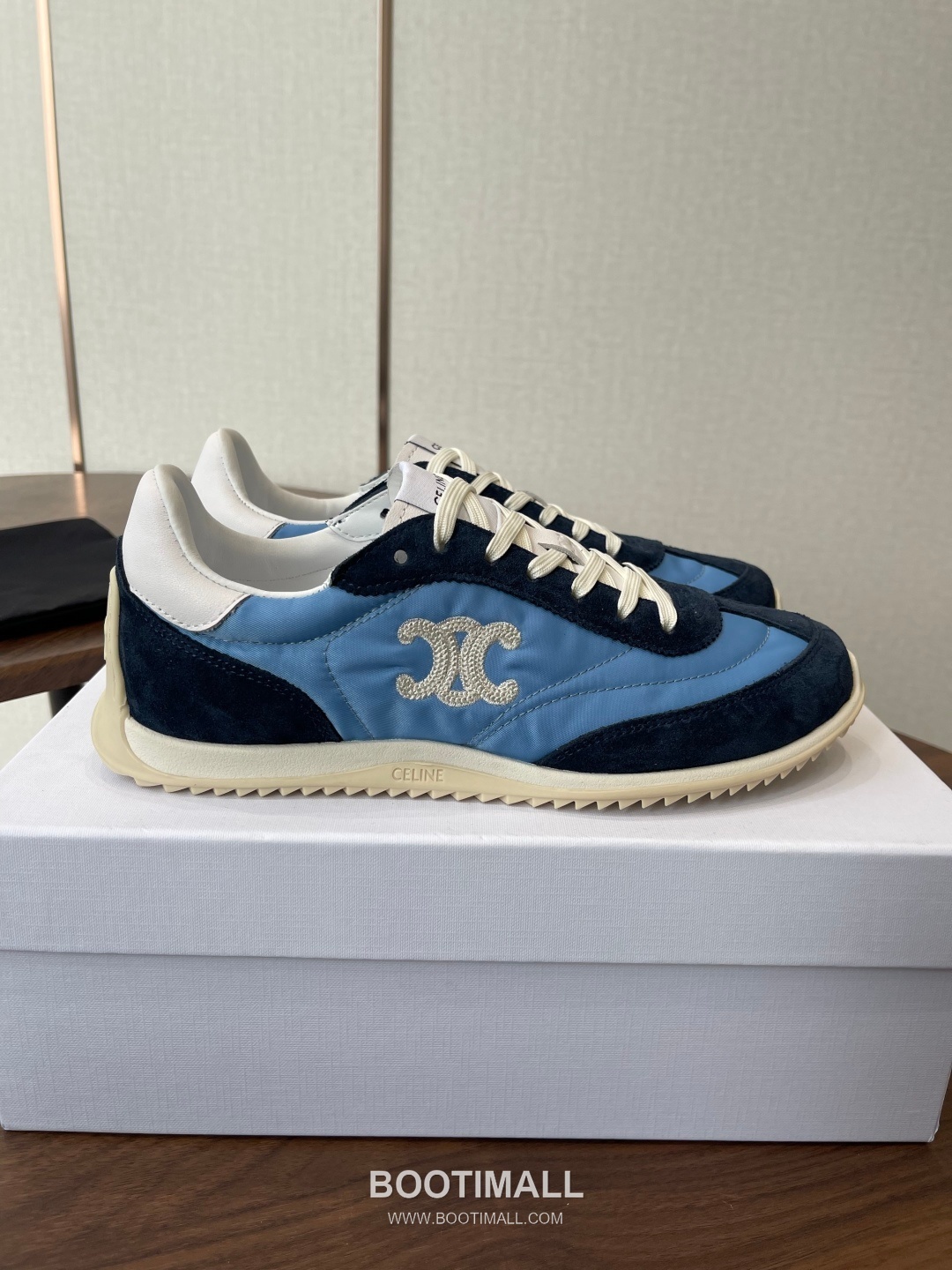 Celine Racer Triomphe Cowhide Textile Black Sneakers 셀린느 레이서 트리옹프 소가죽 텍스타일 블랙 스니커즈 2